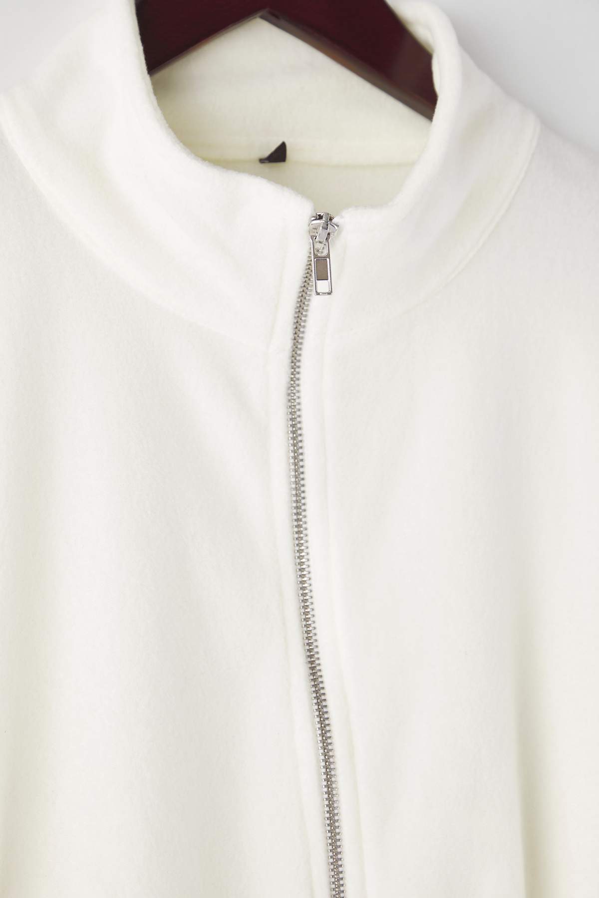 Trendyolmilla  Ekru Polar Fermuarlı Oversize/Geniş Kalıp Kalın Örme Sweatshirt TWOAW26SW00057 - Görsel 6