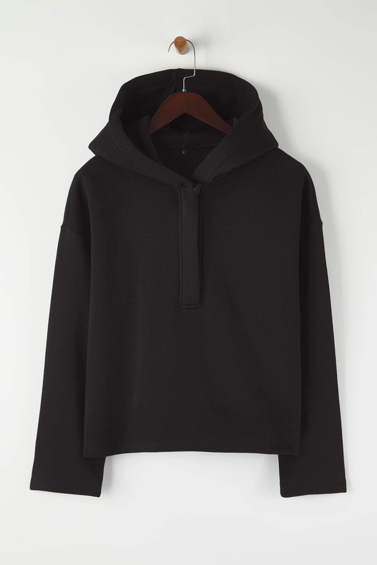 Trendyolmilla  Siyah Kalın İçi Polarlı Yarım Pat Fermuarlı Oversize Kapüşonlu Örme Sweatshirt TWOAW26SW00060 - Görsel 5