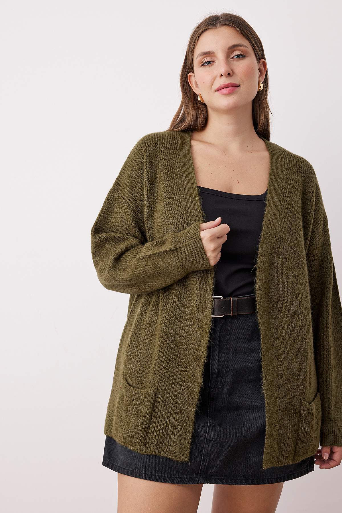 Trendyolmilla  Haki Yumuşak Dokulu Cep Detaylı Triko Hırka TBBAW26AV00027 - Görsel 2