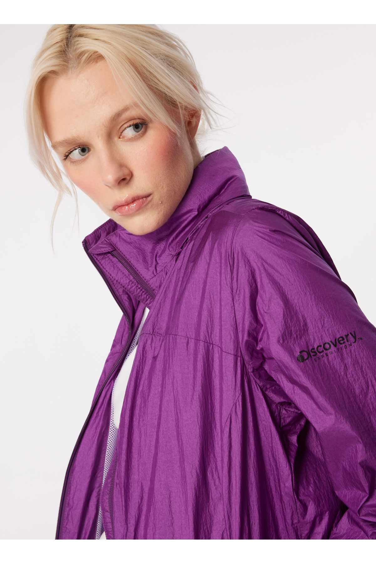 Discovery Expedition  Mor Kadın Kapüşonlu Basic Su İtici Rüzgarlık D4SL-TRC3004 - Görsel 2