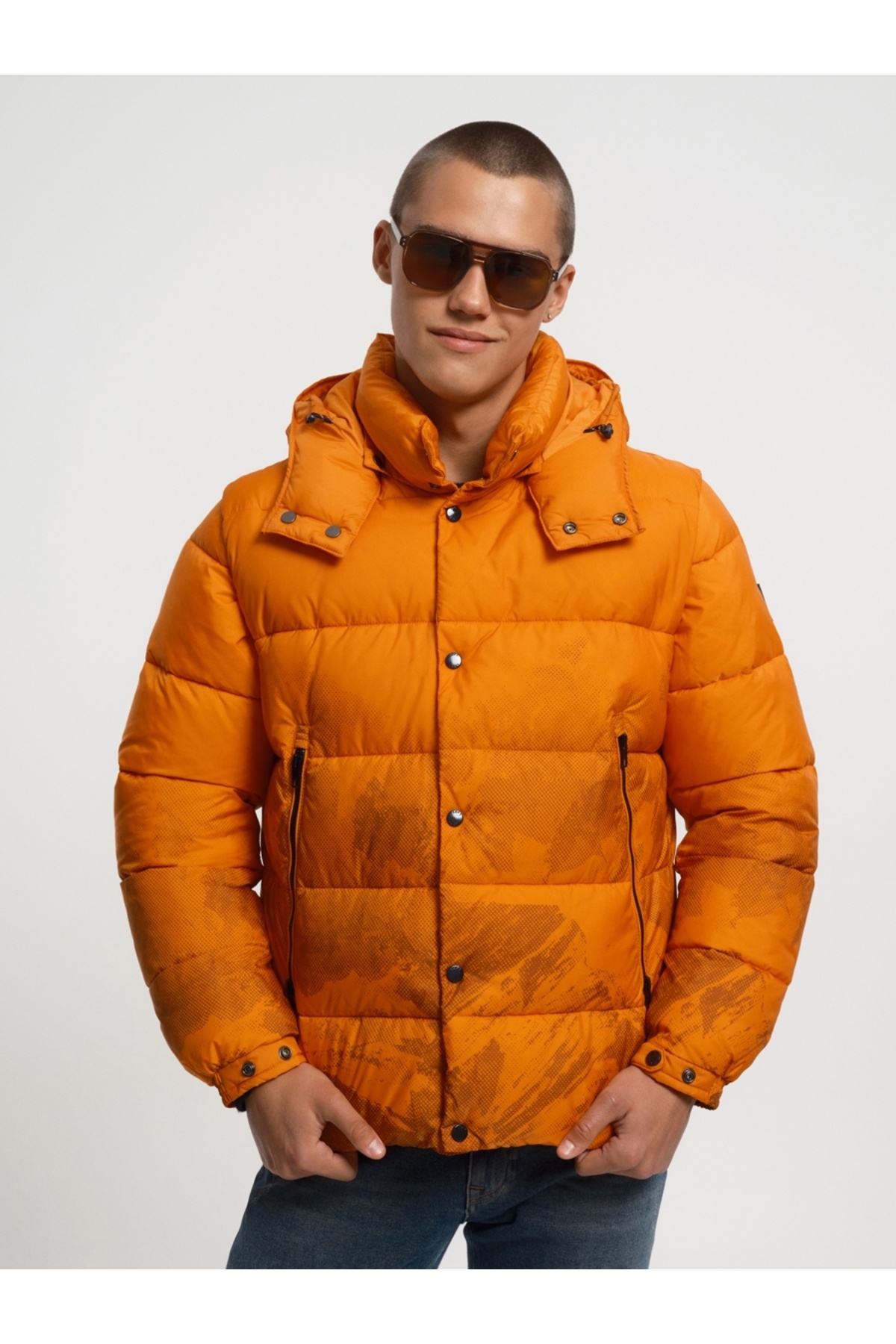 کاپشن  LF2033067