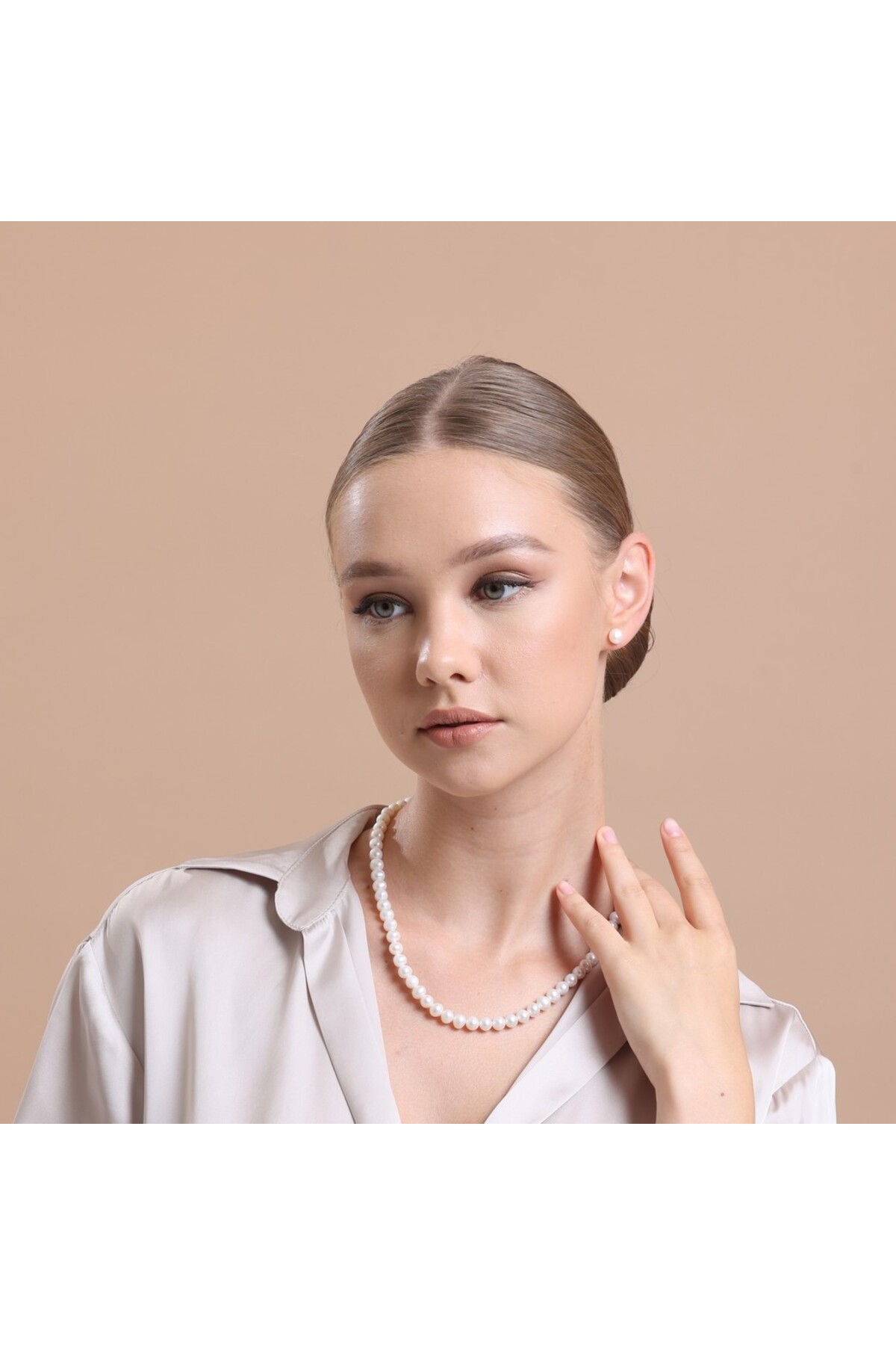 ست گردنبند و گوشواره زنانه مروارید ردیفی از نقره 925 آلیاژ