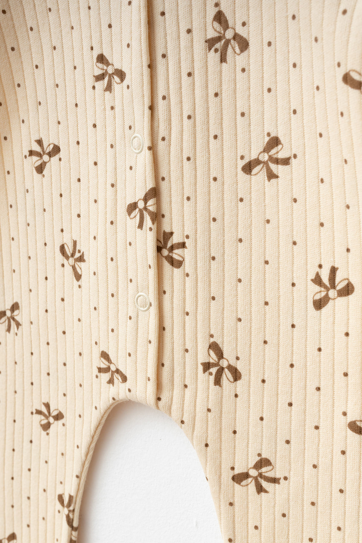 yukobaby bebeğiniz için en doğalı BEBEK FİYONKLU BEJ 3-6-9 AY PAMUKLU MANŞETŞİZ TULUM YENİDOĞAN HASTANE ÇIKIŞI BEBEK KIYAFETİ fotoğrafı 3 (önizleme)