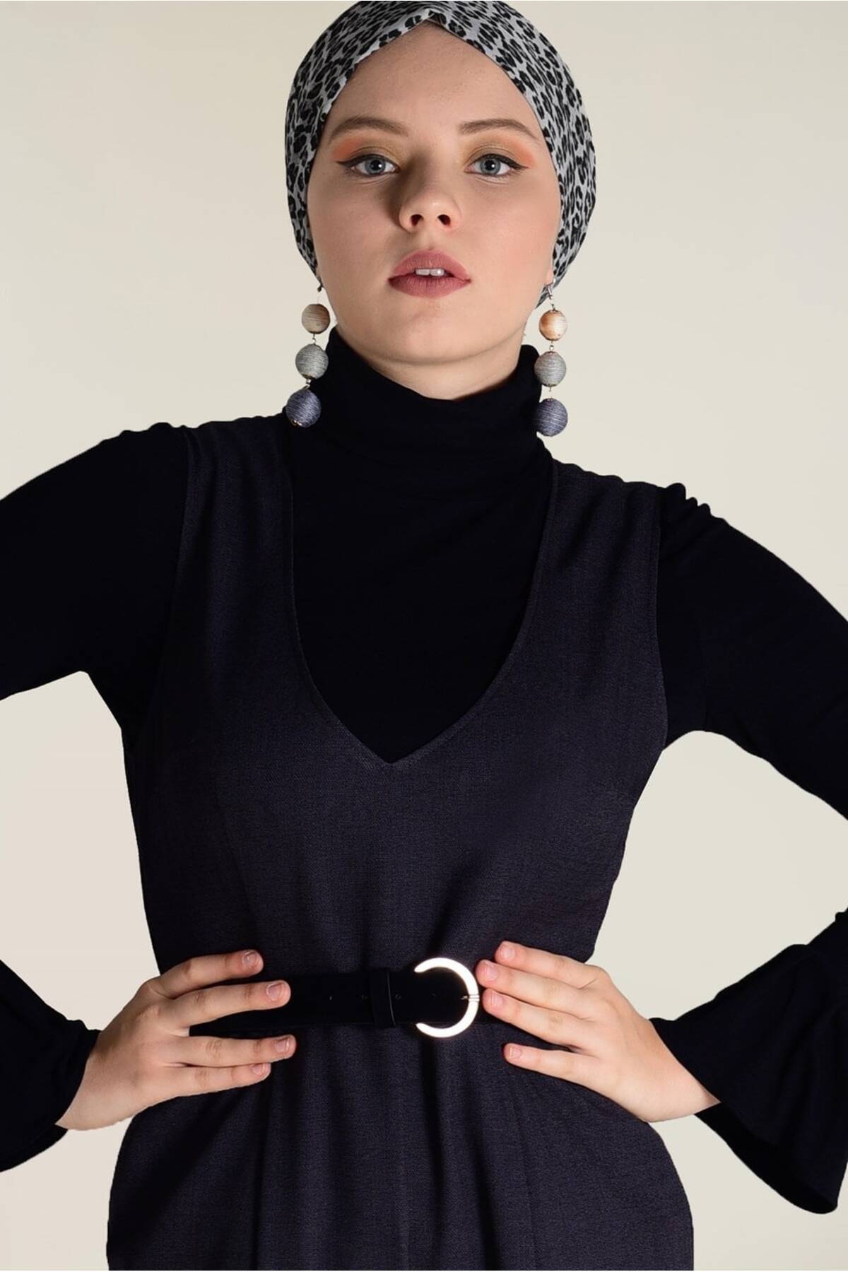 آلوینا سرهمی دو تکه یقه هفت و کمربنددار ۴۵۷۴