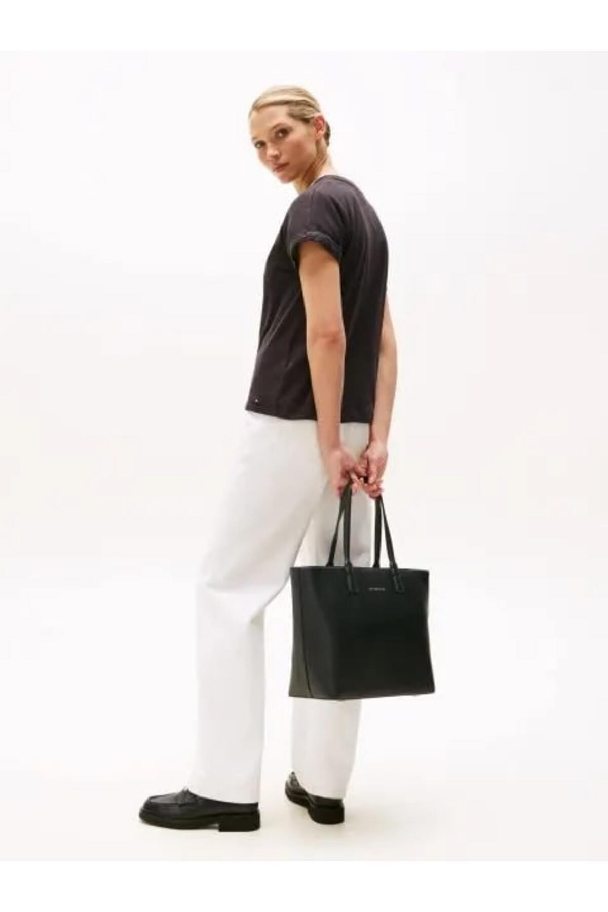 Tommy Hilfiger Damen Umhängetasche AW0AW17449BDS