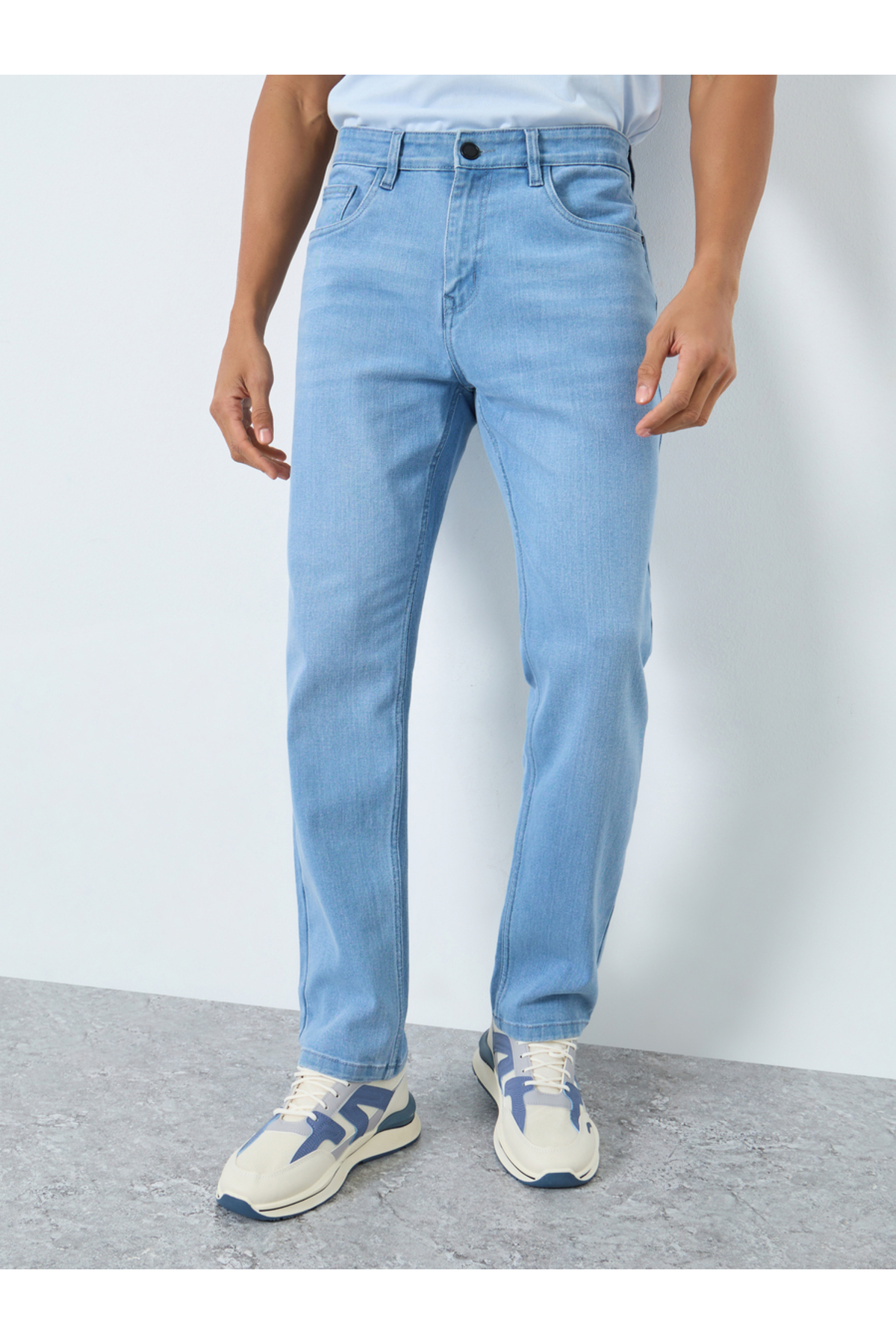 Styli Men Mid Rise Regular Fit Jeans