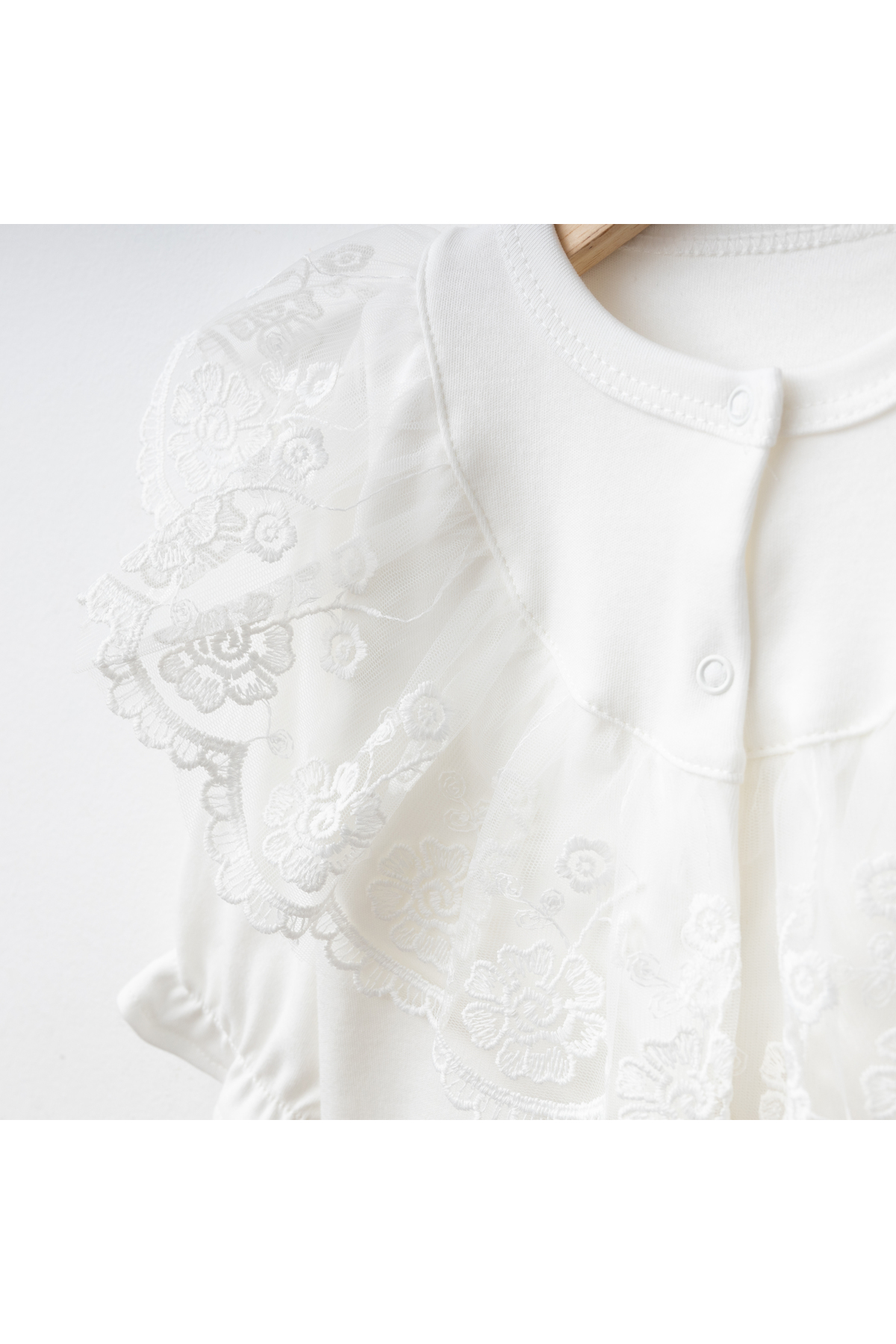 Miniday Baby Kız Bebek Mevlütlük Tulum Bandanalı Dantel Detaylı fotoğrafı 3 (önizleme)