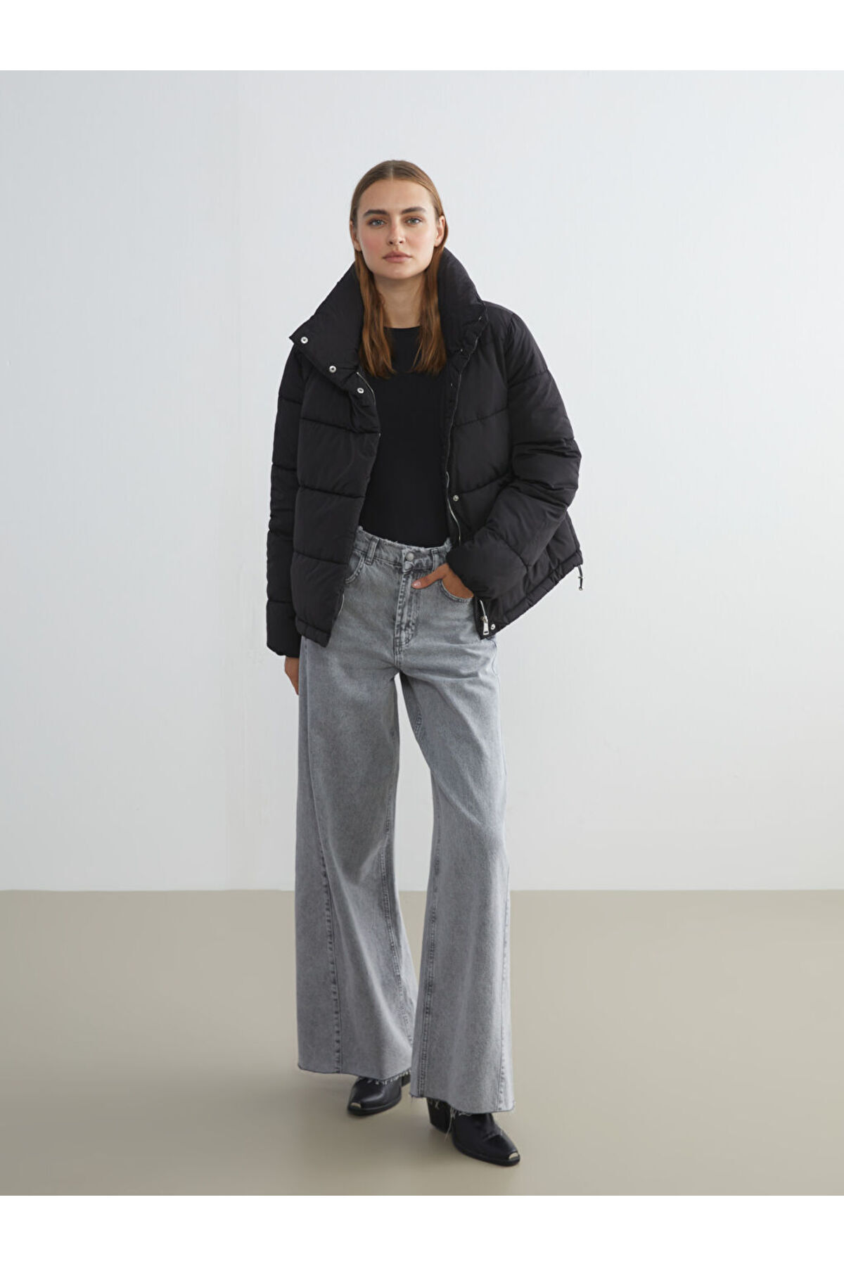 کاپشن ال سی وایکیکی W5EI86Z8NVYH