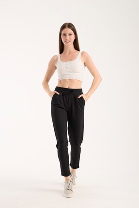 G-FOX Kadın Bağcıklı Spor Tarz Dar Paça Pantolon – Rahat ve Modern Kesim 4001