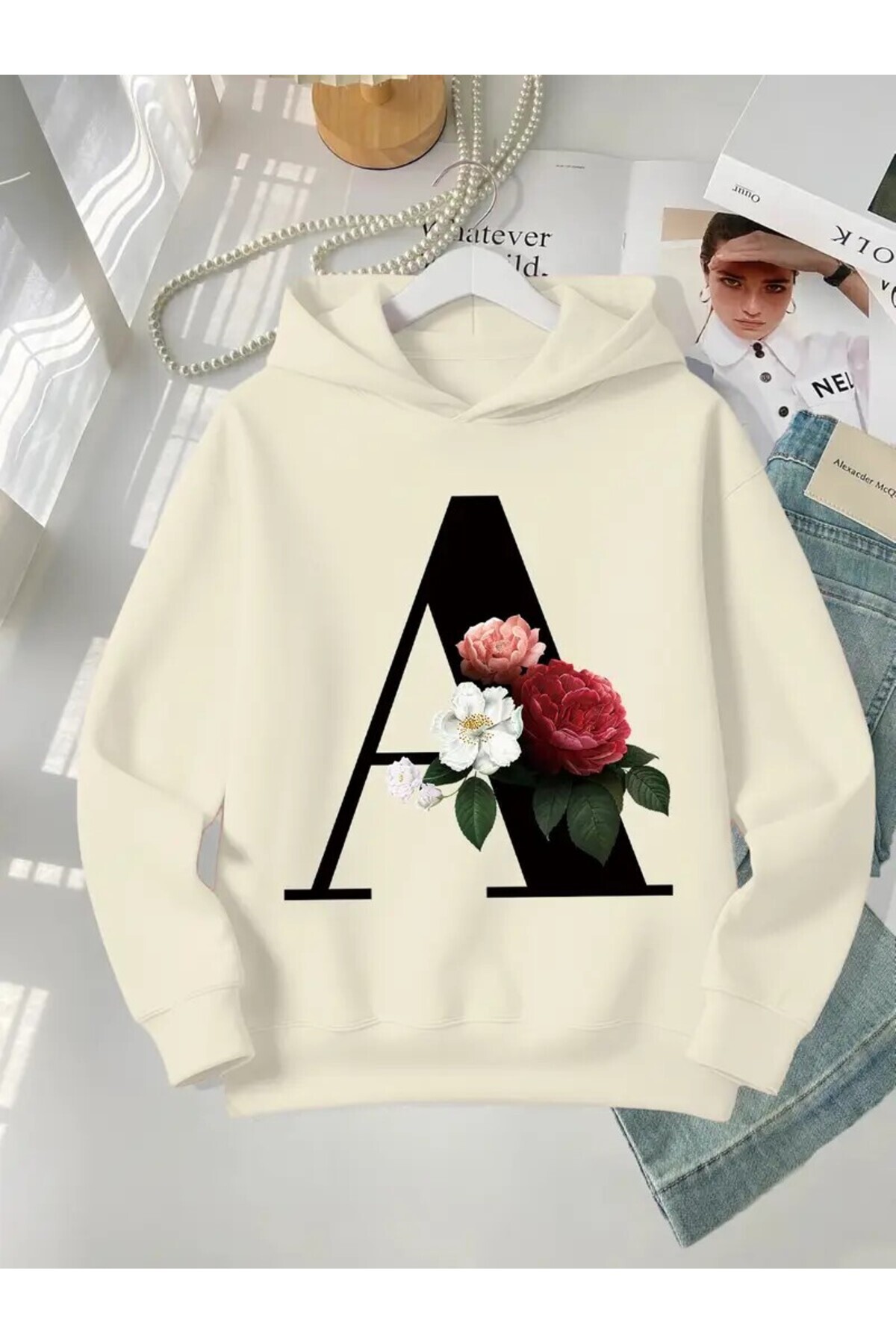 oneagılyazı A' Harf Baskılı Kapüşonlu Sweatshirt