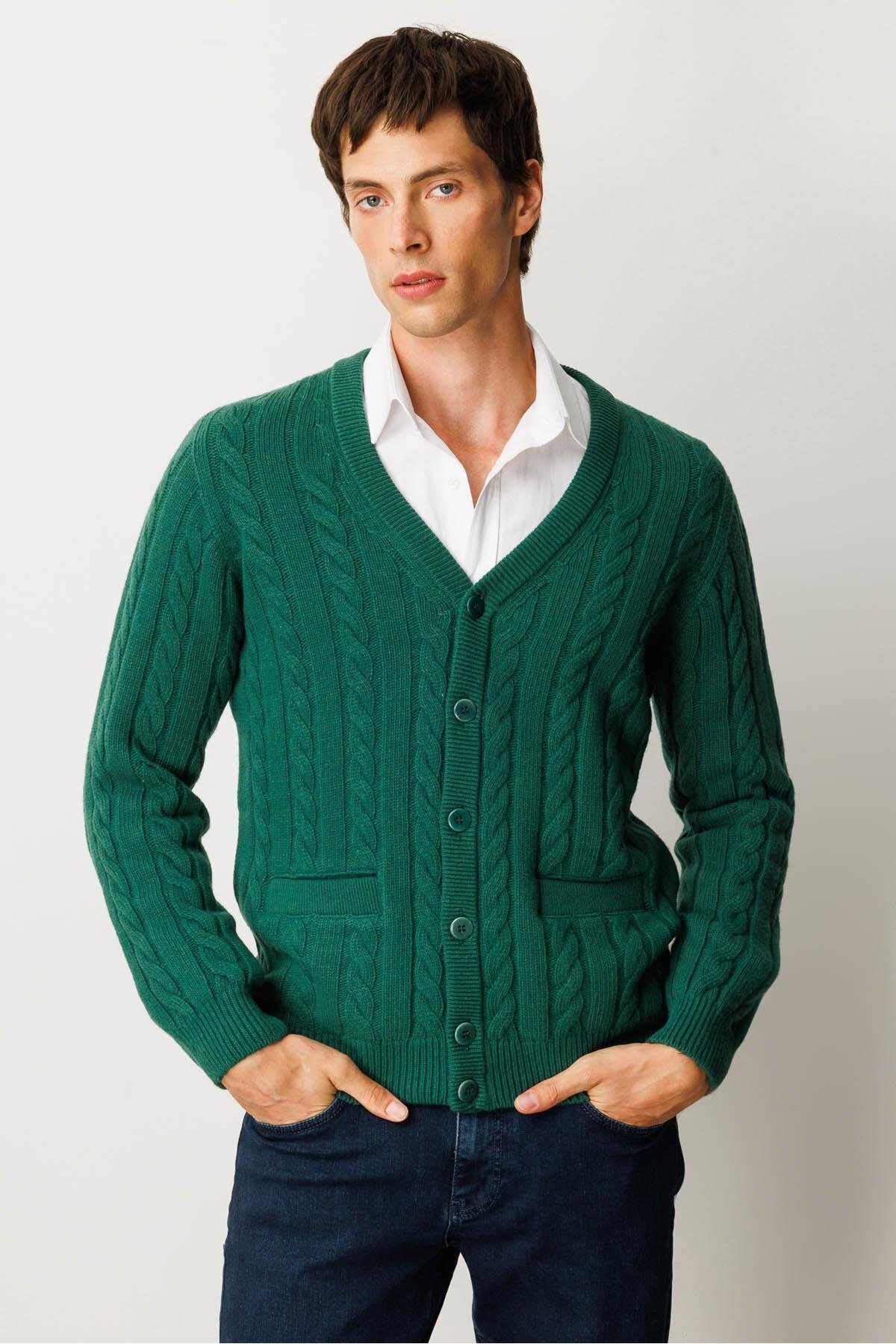 ژاکت پشمی بافتنی ضخیم مردانه یقه هفت Ö.Baş