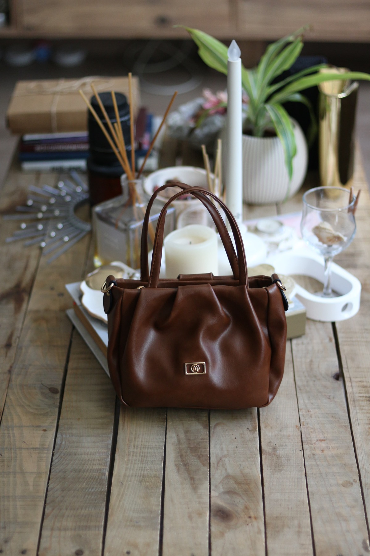 Women's Tan Strap Handbag Shoulder Bag