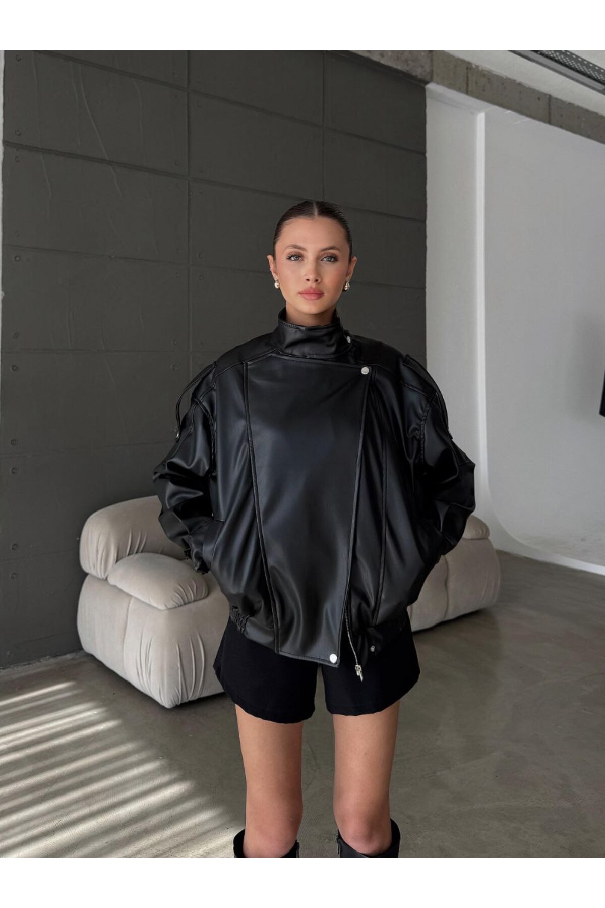 ZTO  KADIN TASARIM DERİ SUNİ MONT - Görsel 3