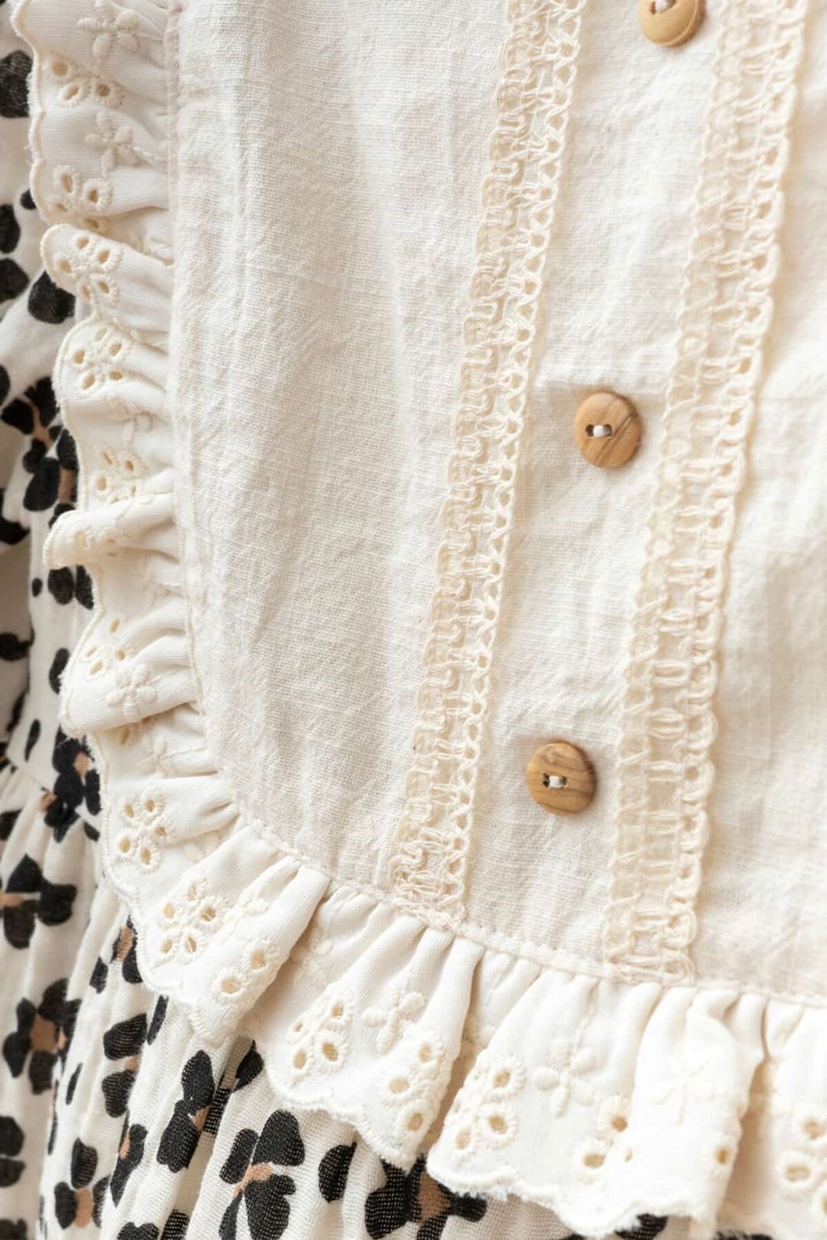 Banamio Elias Kız Bebek Çocuk Çiçek Desenli Fisto Detaylı Keten Yakalı Astarlı Müslin Elbise fotoğrafı 2 (önizleme)