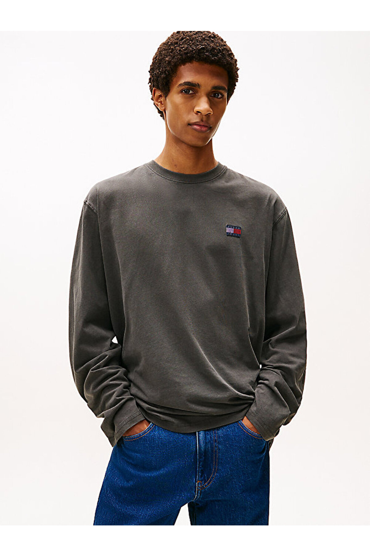 تامی هیلفیگر تی شرت مردانه طرح tjm مدل relax کد tjm