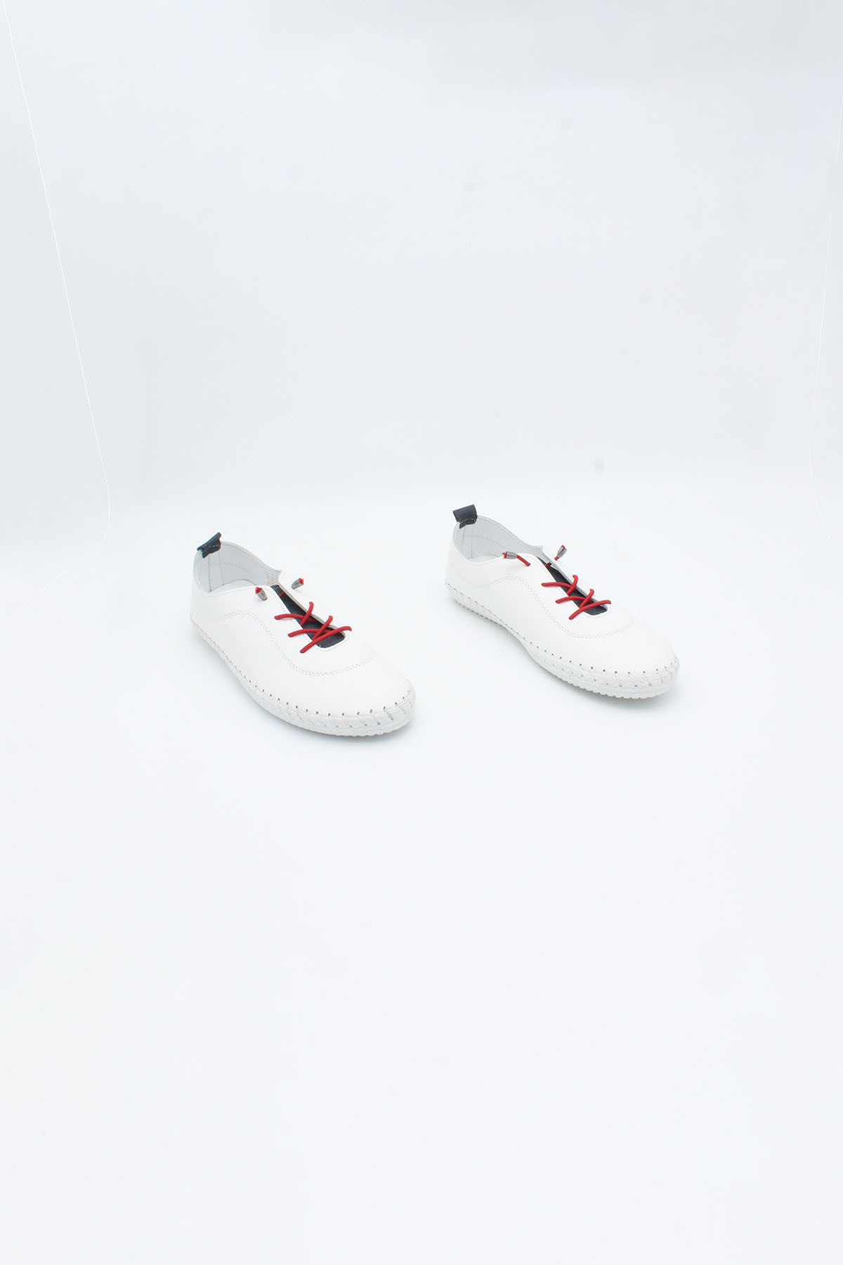 ENDİCAN 879 115 Kadın Hakiki Deri Ayakkabı BEYAZ TOMMY