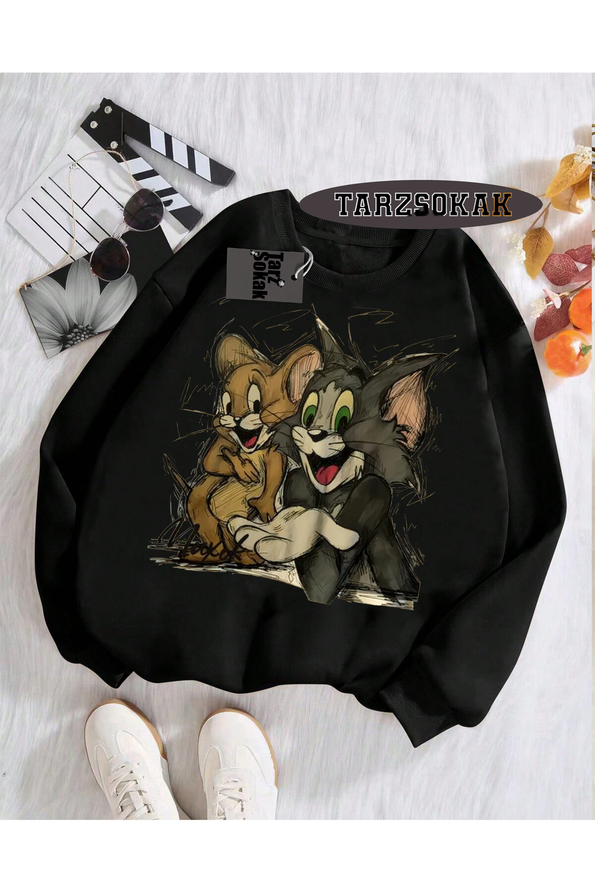 Biskilet Yaka Sweatshirt Siyah Tom And Jerry Cartoons Özel Tasarım — مشکی Tom-And-Jerry-Cartoons