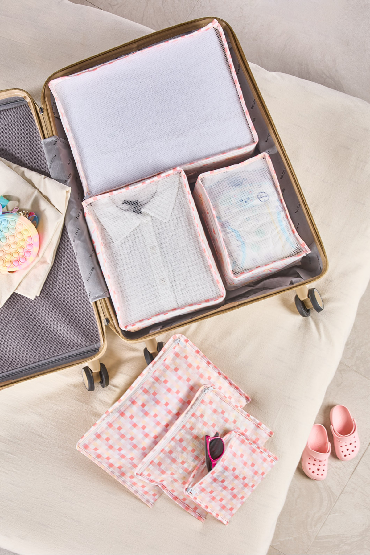 Serstil Little Sun Serisi 6 Parça Bebek Bakım ve Organizer Çanta Seti – Anne Bebek Çantası fotoğrafı 2 (önizleme)