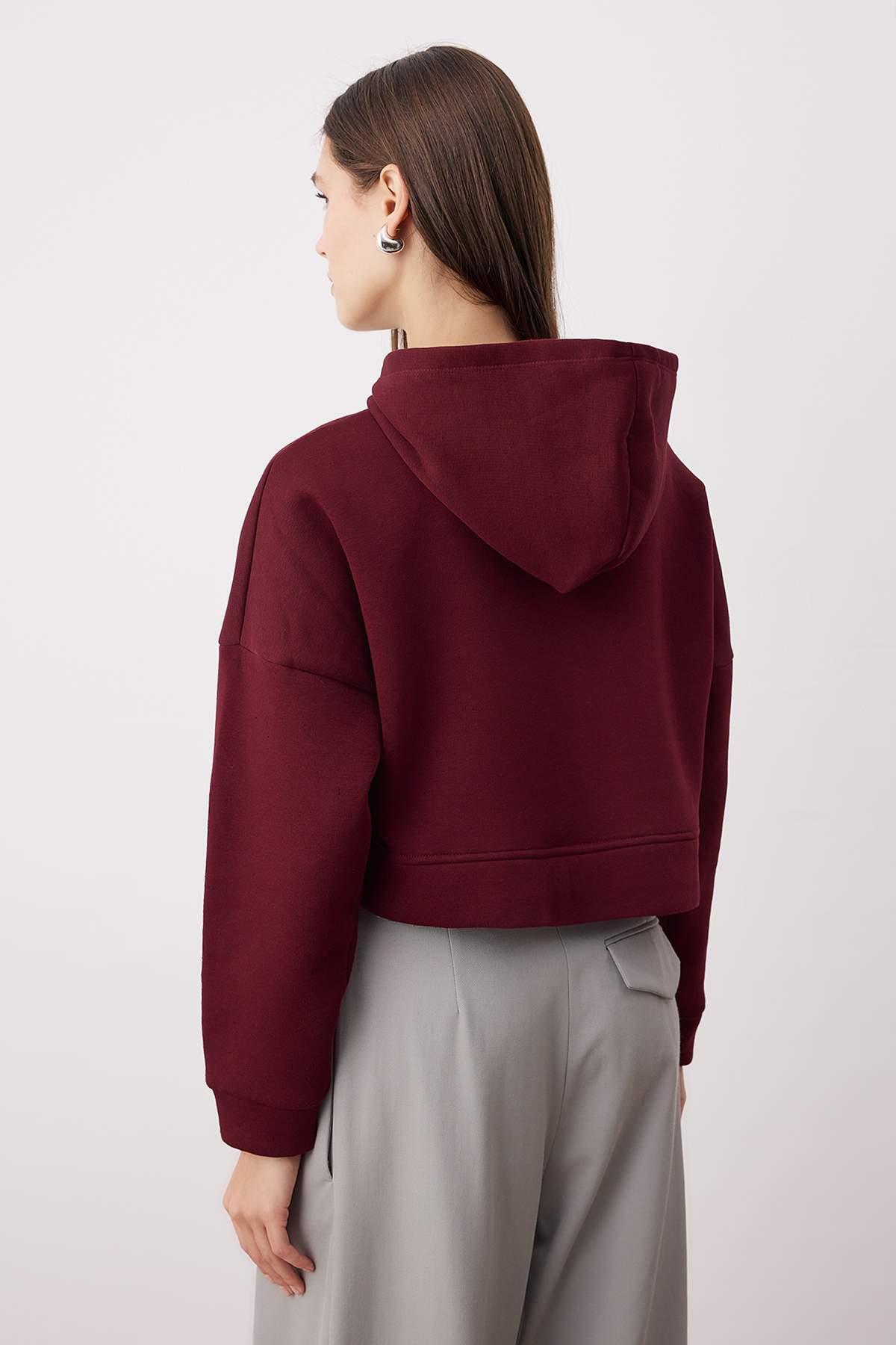 Trendyolmilla  Bordo Fermuarlı Kapüşonlu Rahat Kesim Crop Kalın İçi Polarlı Örme Sweatshirt TWOAW20SW0660 - Görsel 4