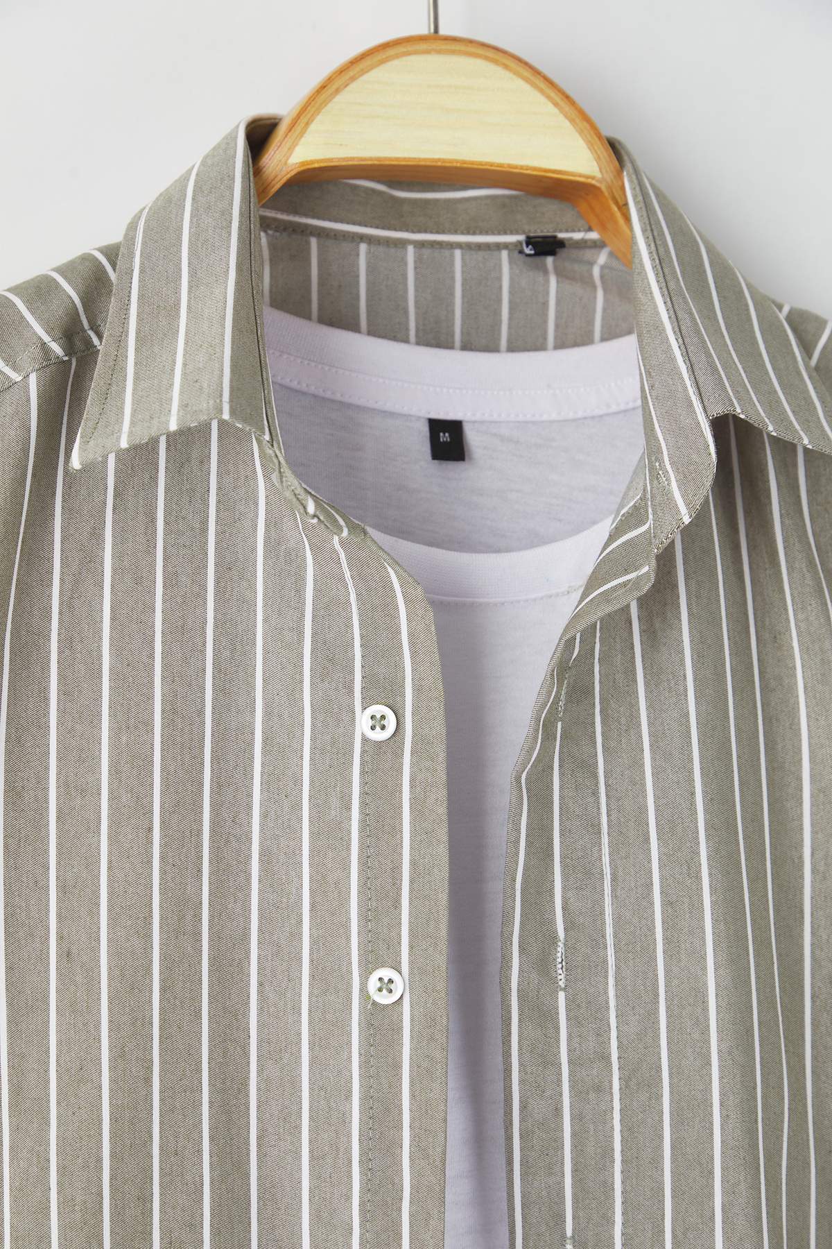 Trendyolmilla  Haki Regular Erkek Gömlek TMNAW26GO00026 - Görsel 7