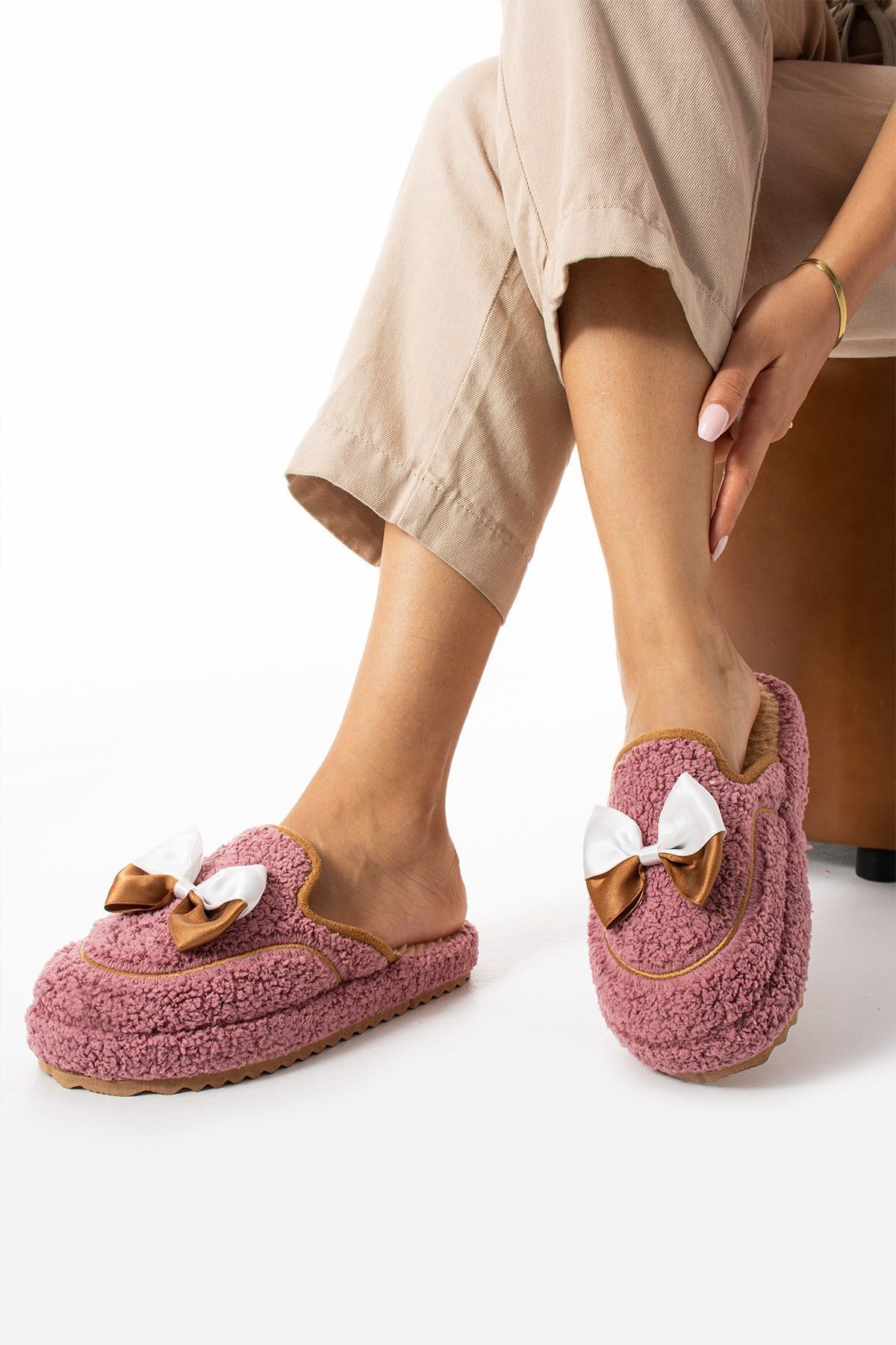 Women's Winter Slippers with Cherry Bow Tie