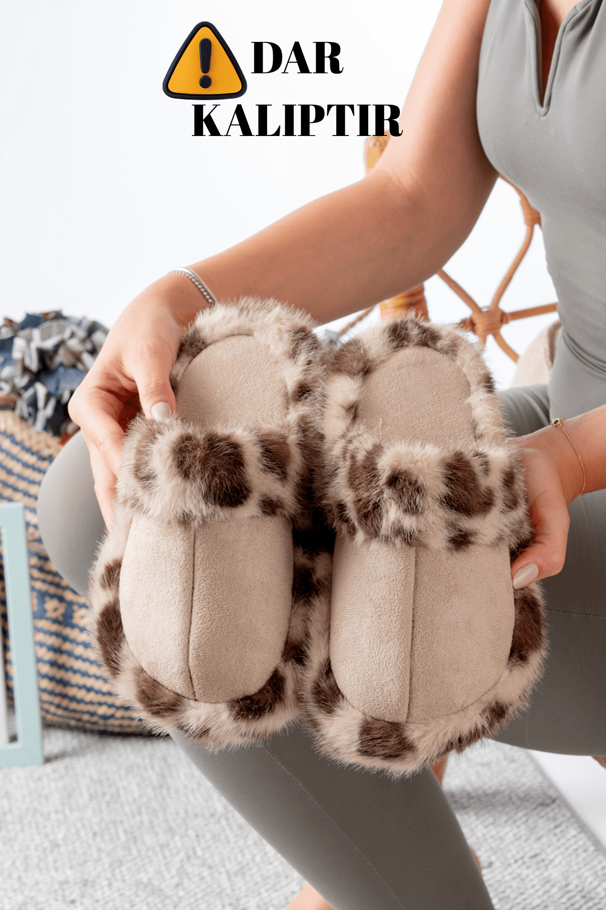 Slipcat Leopar Desenli Kadın Terlik | Hafif Ve Şık Günlük Kullanım