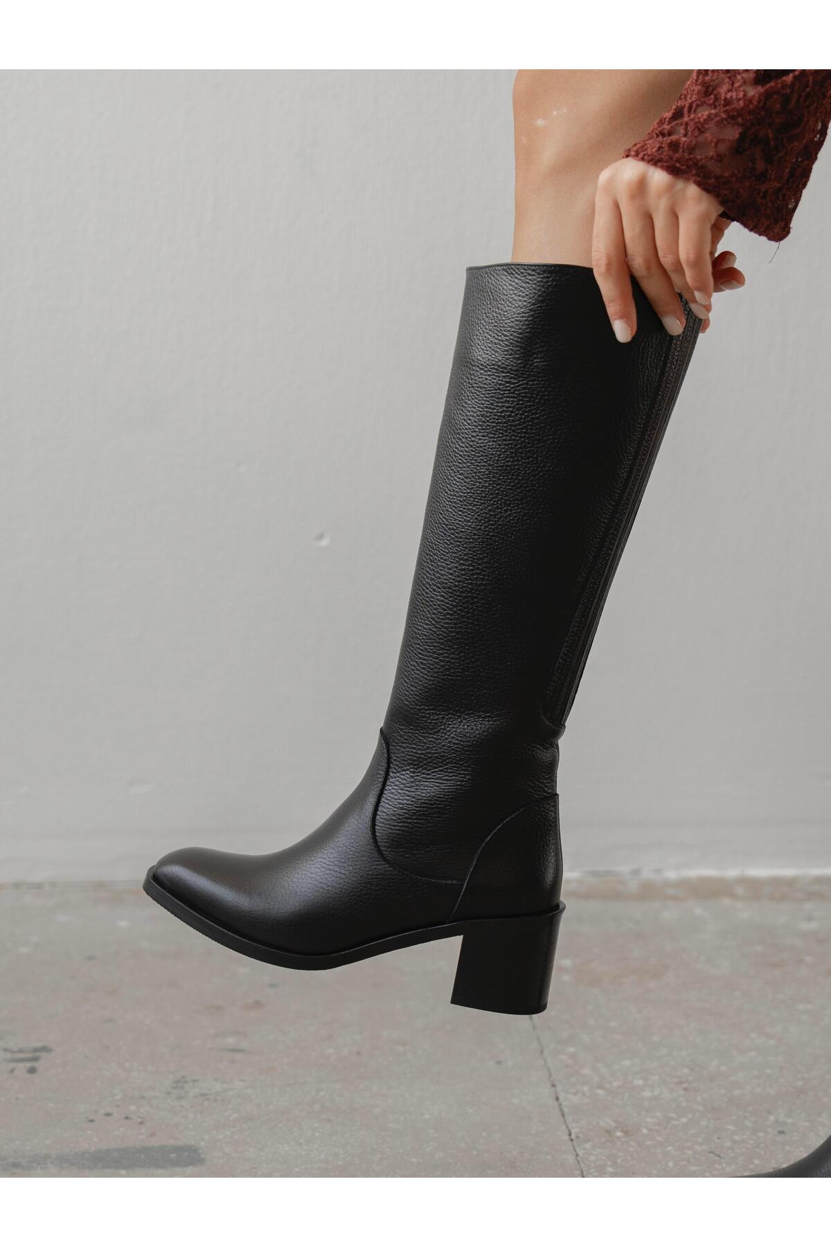 ECENİN BUTİĞİ  Rugani Siyah Hakiki Deri Çizme - Görsel 4