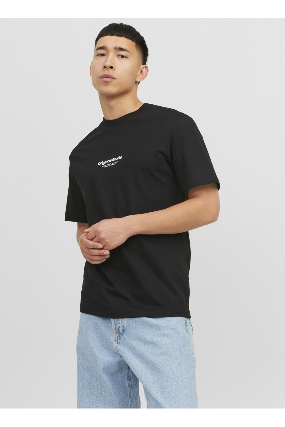 جک اند جونز تی شرت مردانه یقه گرد مشکی 12240121_JORVESTERBRO TEE SS CREW N