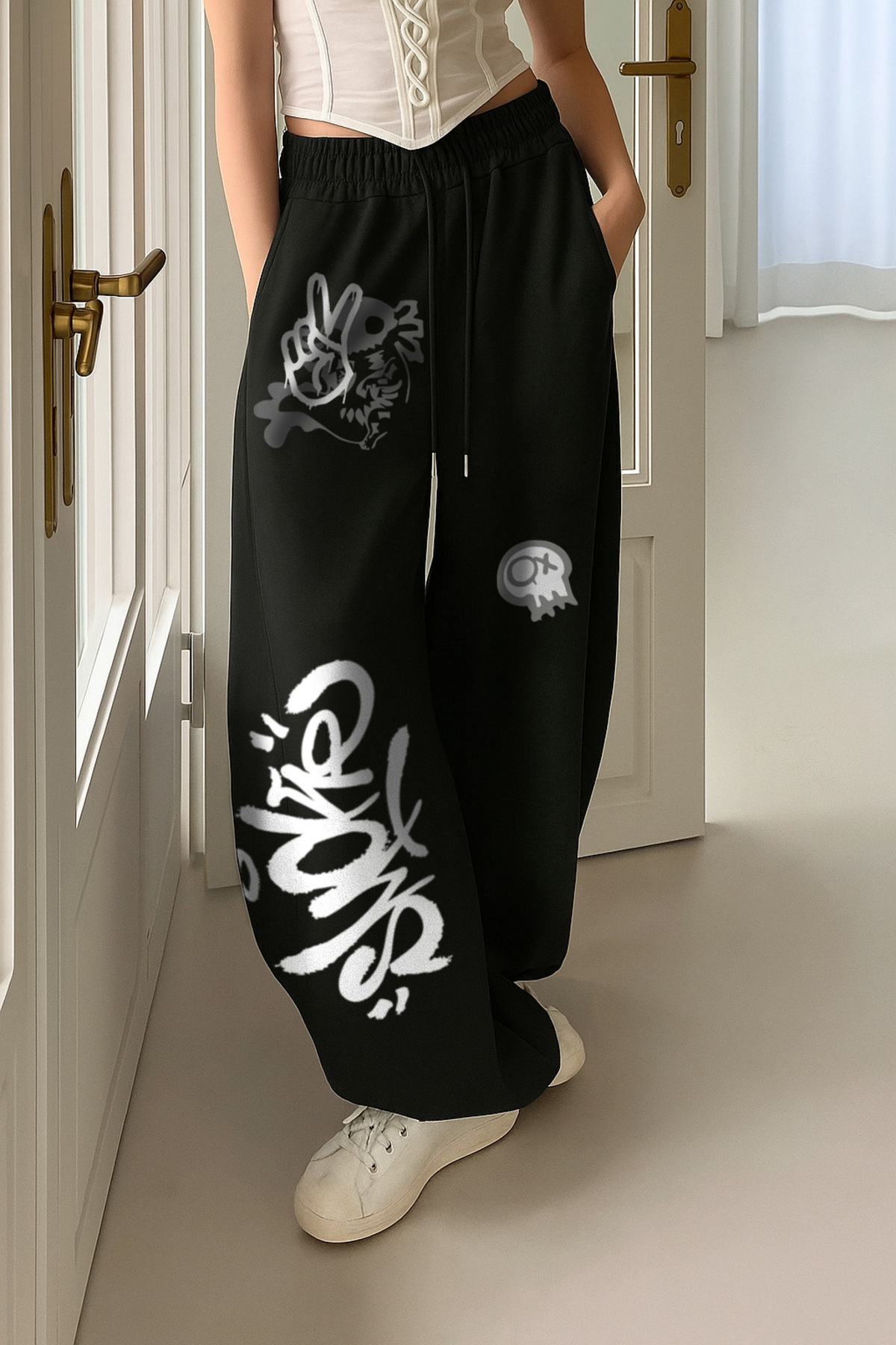 De Carte  Grafiti Smk Axolotl Baskılı Oversize Geniş Paça Siyah&Gri Rahat Kesim Kadın Eşofman Altı - Görsel 2