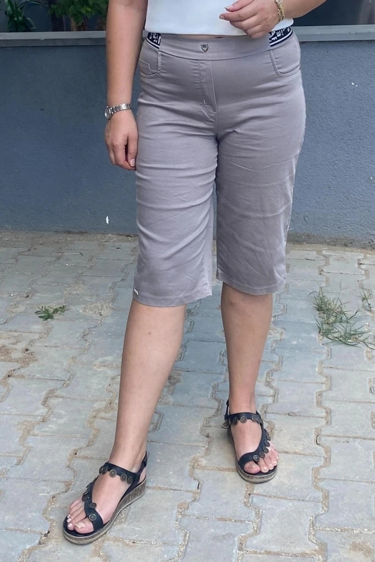 Mia Butik Büyük Beden Taş Rengi Beli Lastikli Kapri