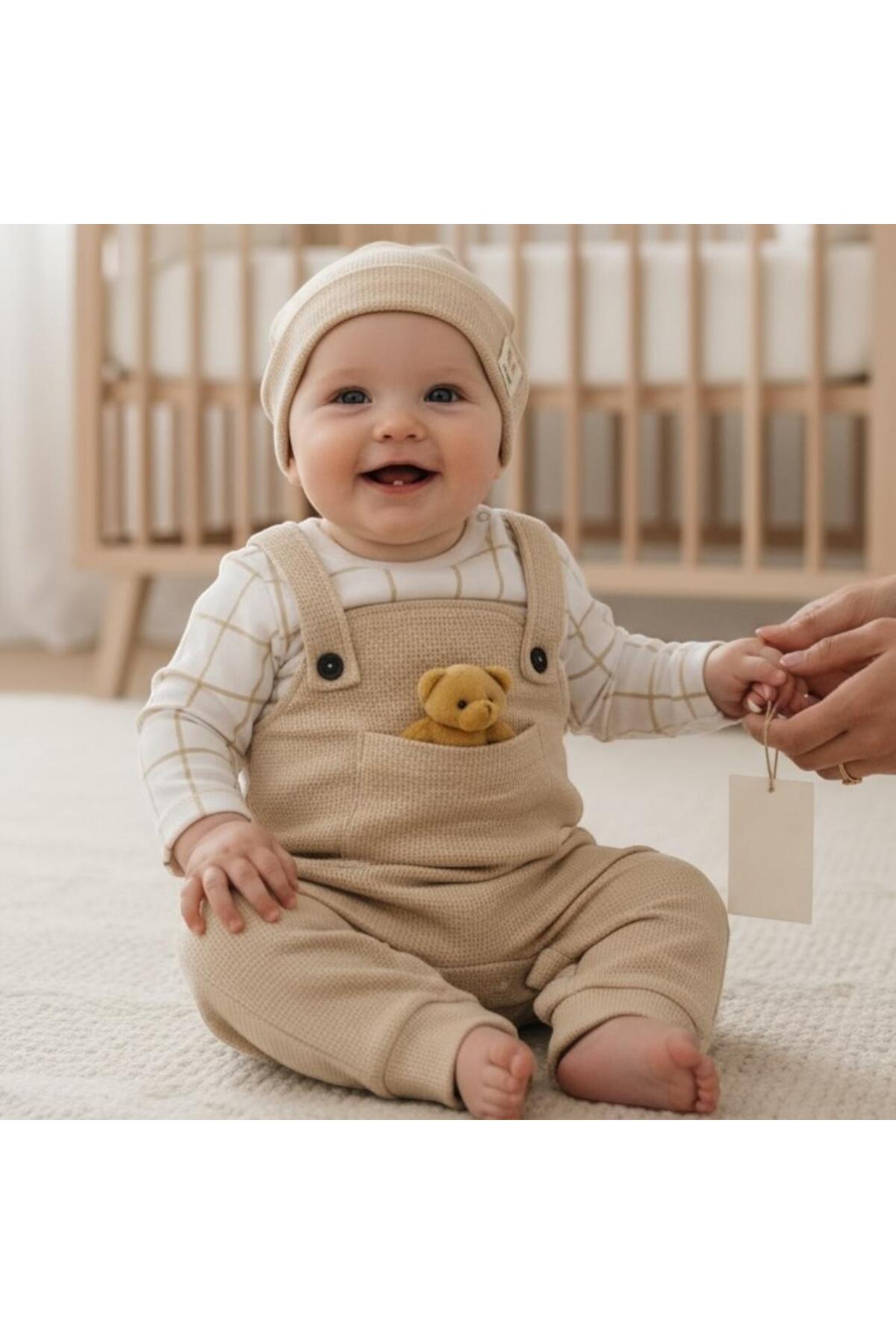 Comfortable Fit Snap Fastener Jumpsuit with Waffle Beanie Bear Toy