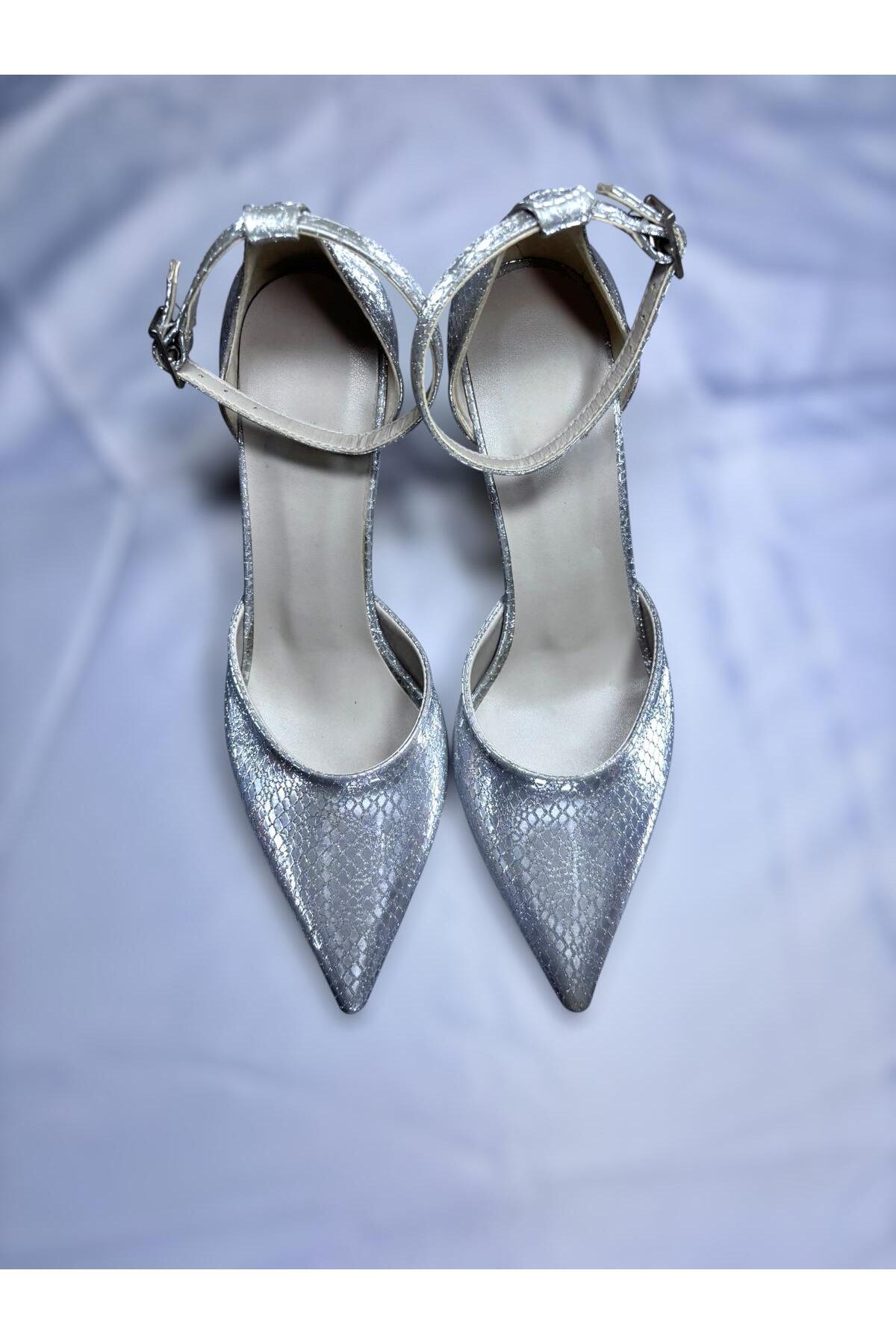 Tiger Kadın Gümüş Yılan Desen Topuklu Abiye Nişan Düğün Ayakkabı