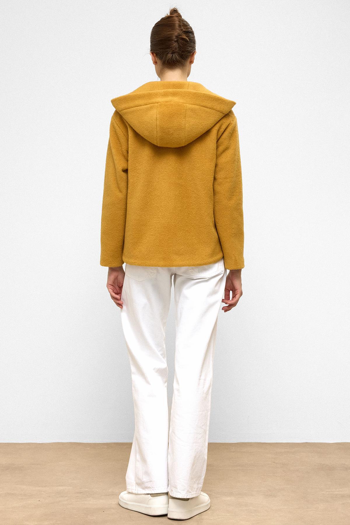 Olcay  Kapüşonlu Fermuar Detaylı Oversize Kısa Kaban HARDAL 3130 - Görsel 6