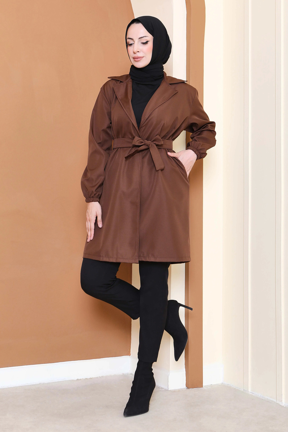 Butik Kuşaklı Kolu Lastikli Miranda Trençkot