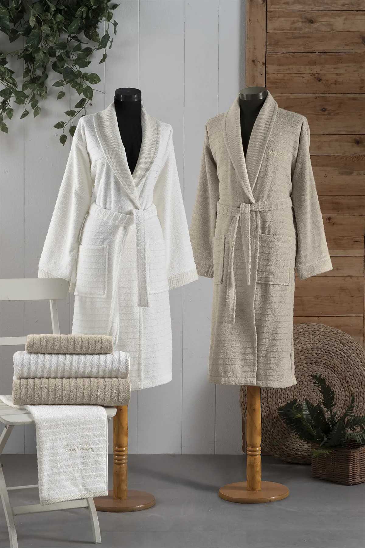 پیر کاردین کرم ست خانوادگی Wave Soft - Mink