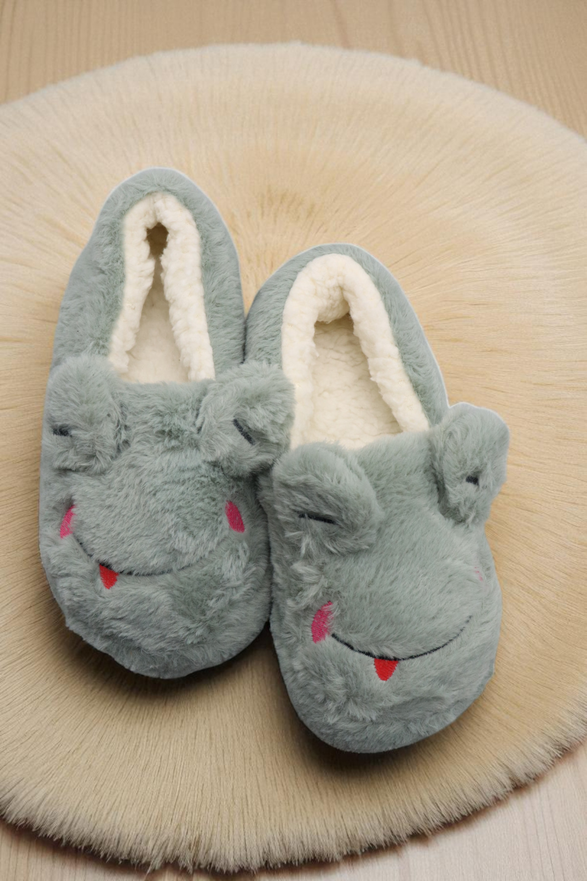 HFKY Unisex Kurbağa Model Panduf. Kaydırmaz Taban İçi Tüylü Panduf. görsel 4