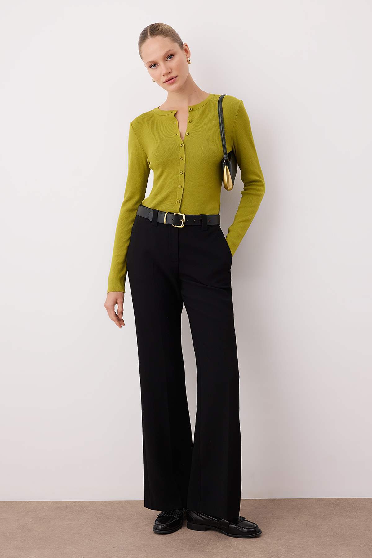 Trendyolmilla  Yağ Yeşil Yumuşak Dokulu Triko Hırka TWOAW26HI00264 - Görsel 2