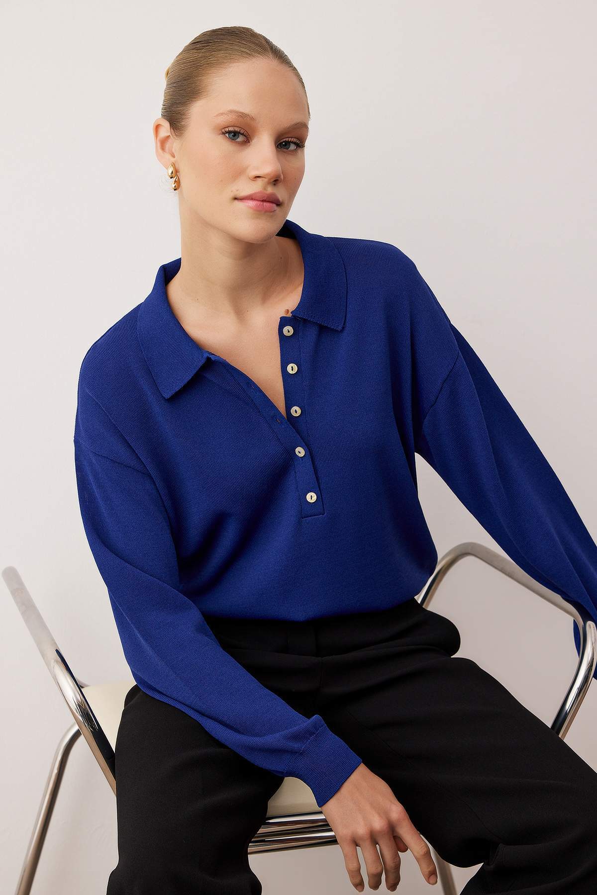 Trendyolmilla  Wardrobe Essentials Saks Merserize Görünümlü Polo Yaka Triko Kazak|TWOAW26KZ00042 - Görsel 2