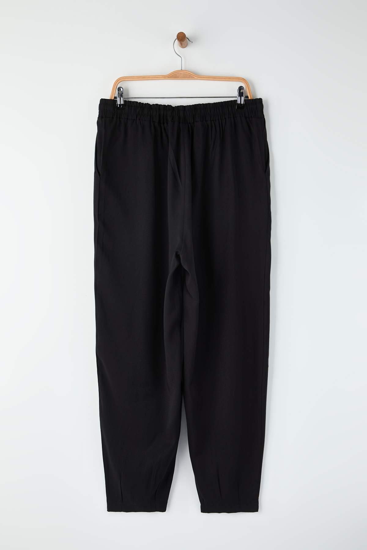 Trendyolmilla  Siyah Havuç/Şalvar Yüksek Bel Lastikli Paça Büyük Beden Dokuma Pantolon TBBAW26AR00022 - Görsel 7