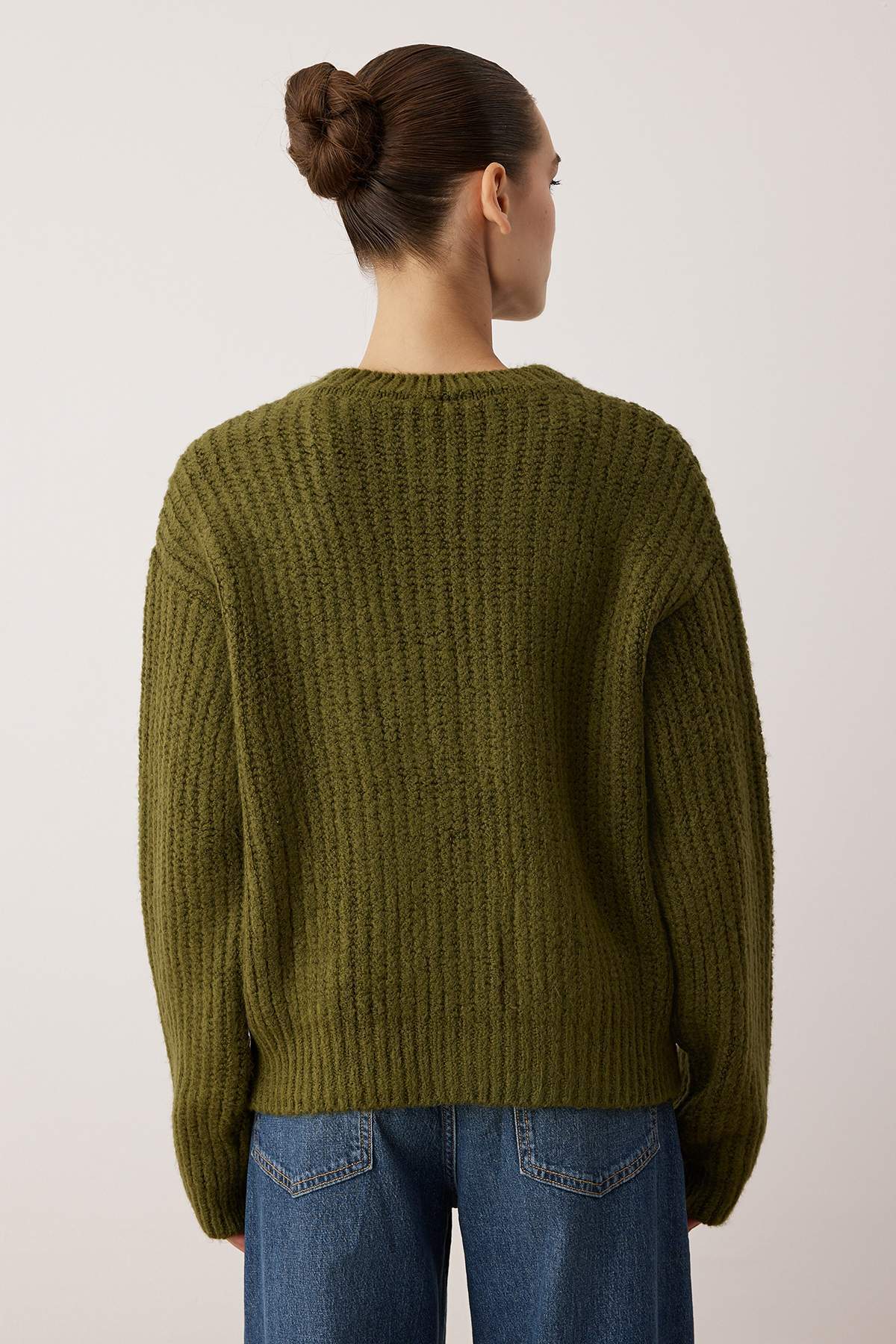 Trendyolmilla  Wardrobe Essentials Haki Yumuşak Dokulu Basic Triko Hırka | TWOAW26HI00204 - Görsel 4