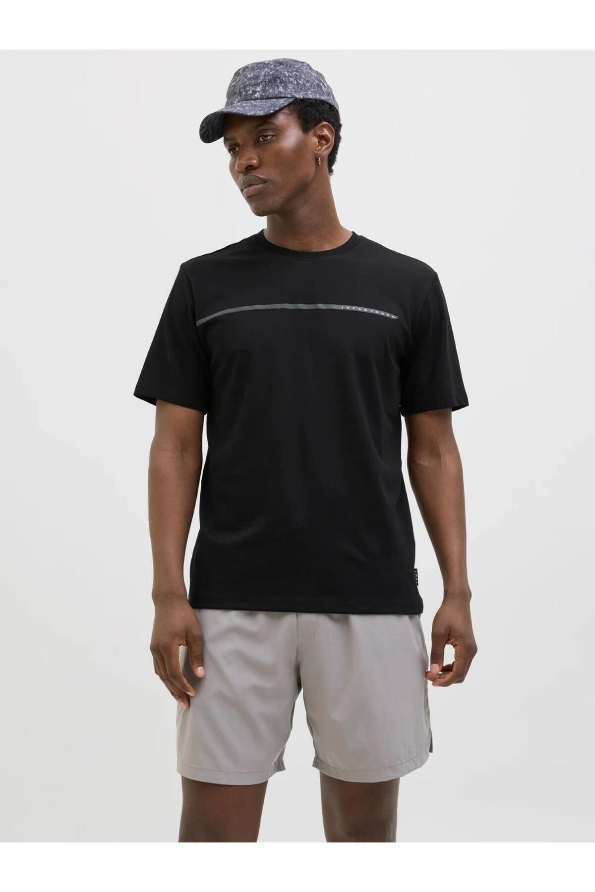 جک اند جونز 12273120 Jcofusion Full Branding Tee Ss Crew Noos تی شرت مردانه
