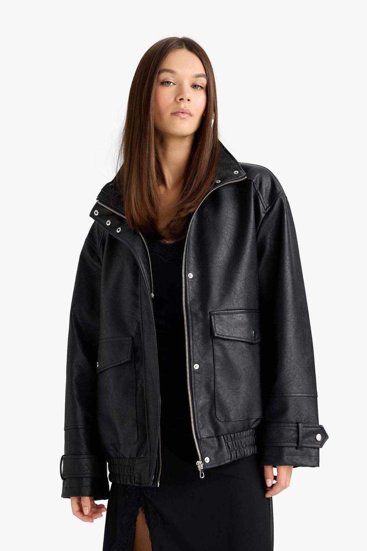 Defacto  Afra x Dad Fit Fermuarlı Suni Deri Mont F5483AX25WN - Görsel 4