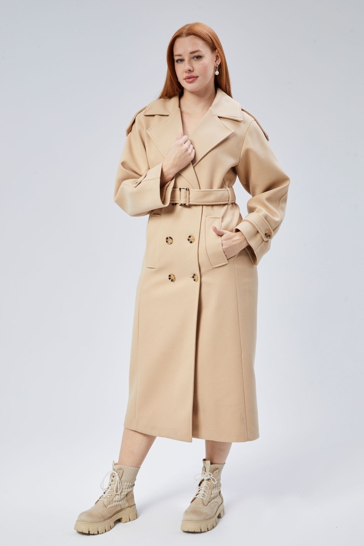 Bolivente  Camel Regular Apolet Detaylı Kruvaze Kaşe Kaban