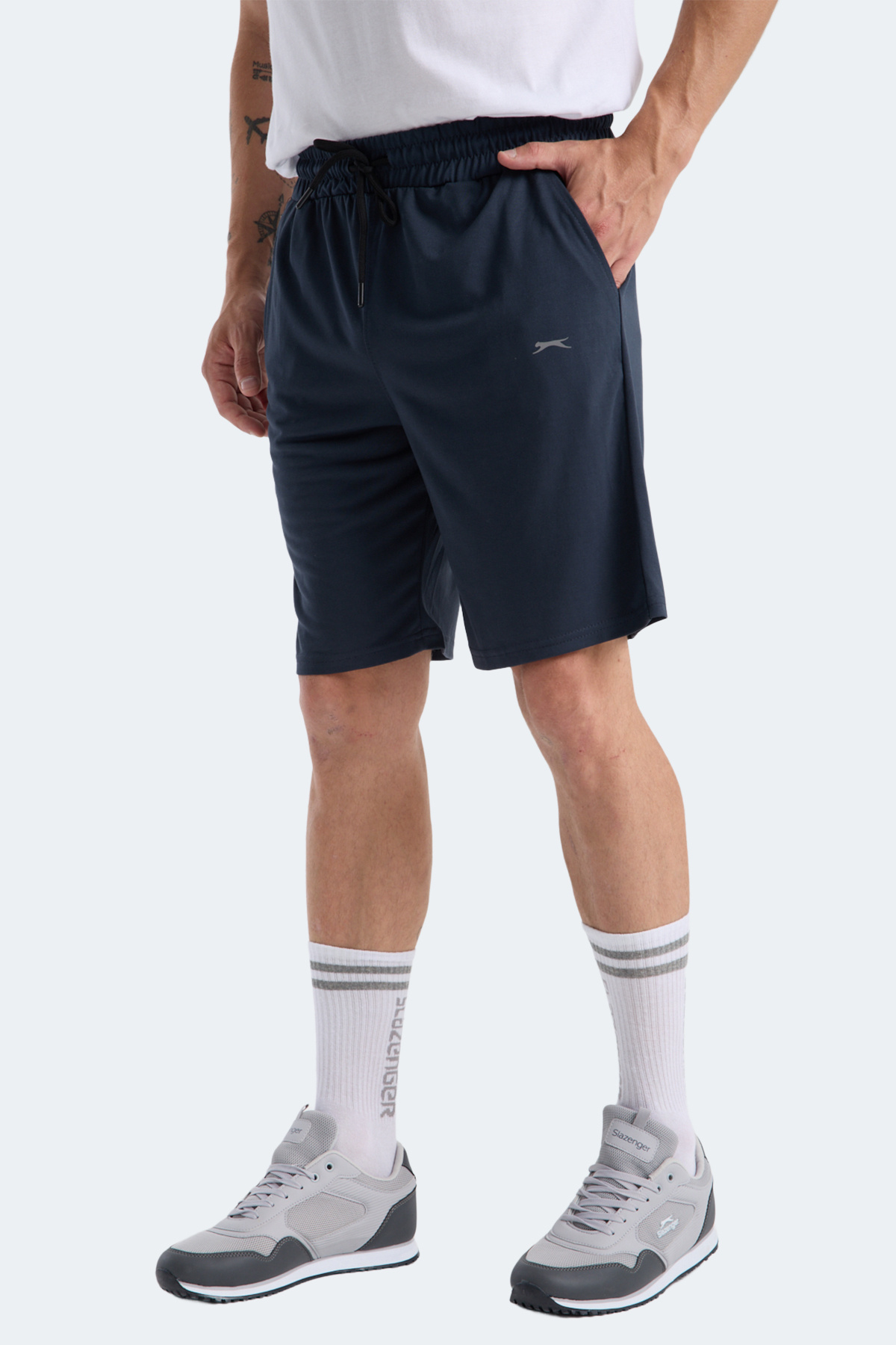 اسلازنگر شلوارک مردانه جیب‌دار خاکستری تیره KUSSO IN