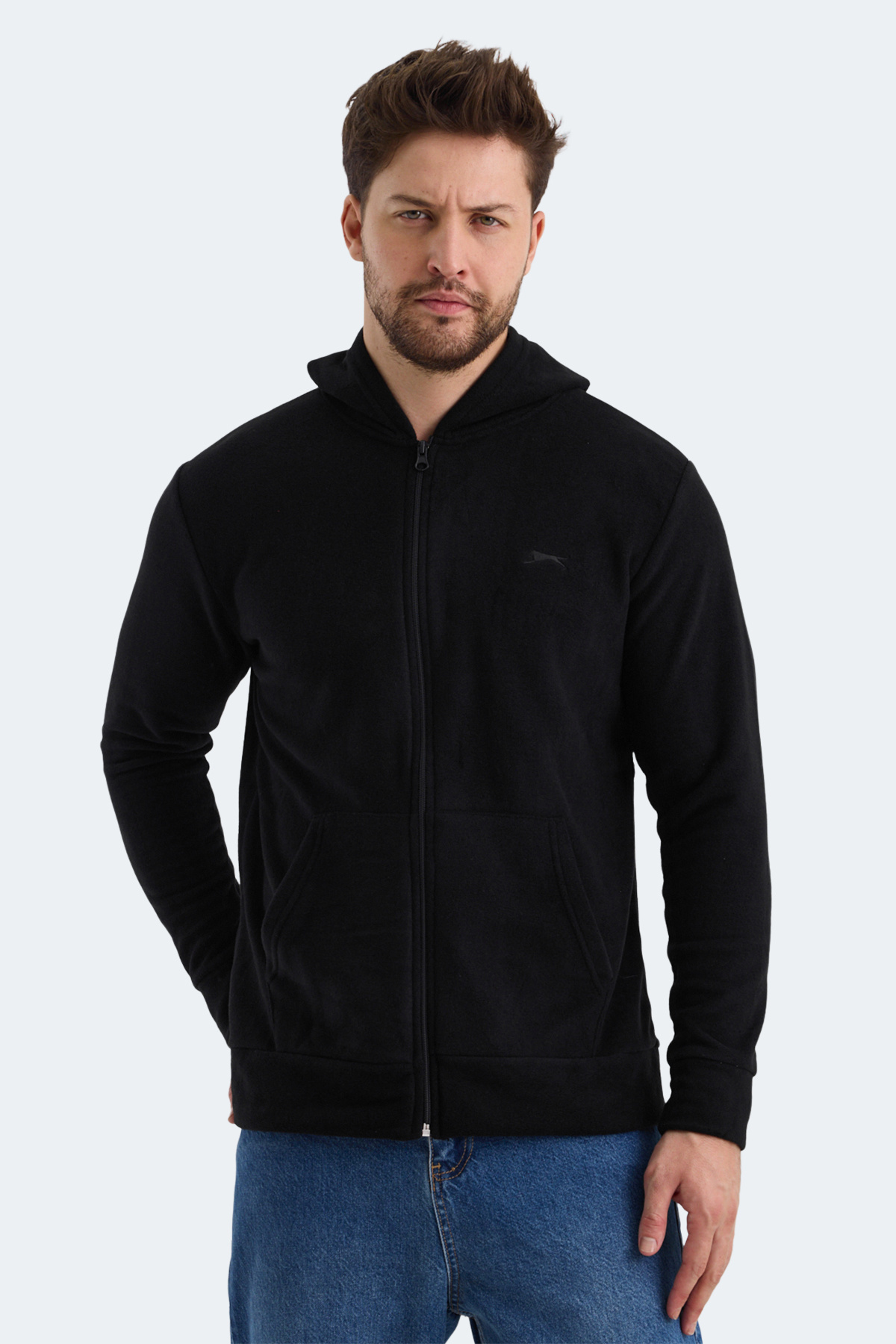 اسلازنگر سامسون این، کت پشمی مشکی مردانه