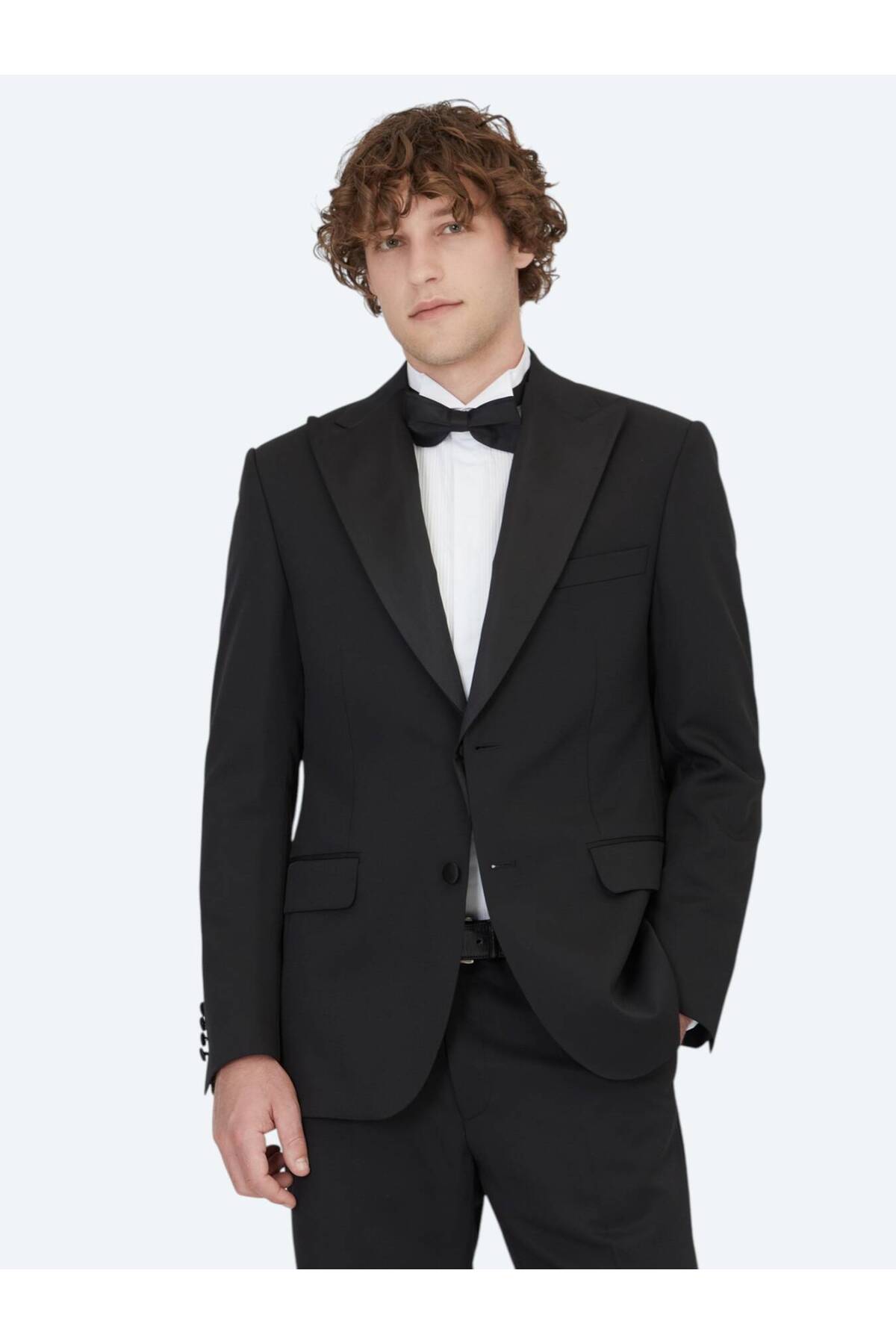 کت و شلوار تاکسیدو بافته شده یقه گرد مشکی ساده مدرن فیت Kip