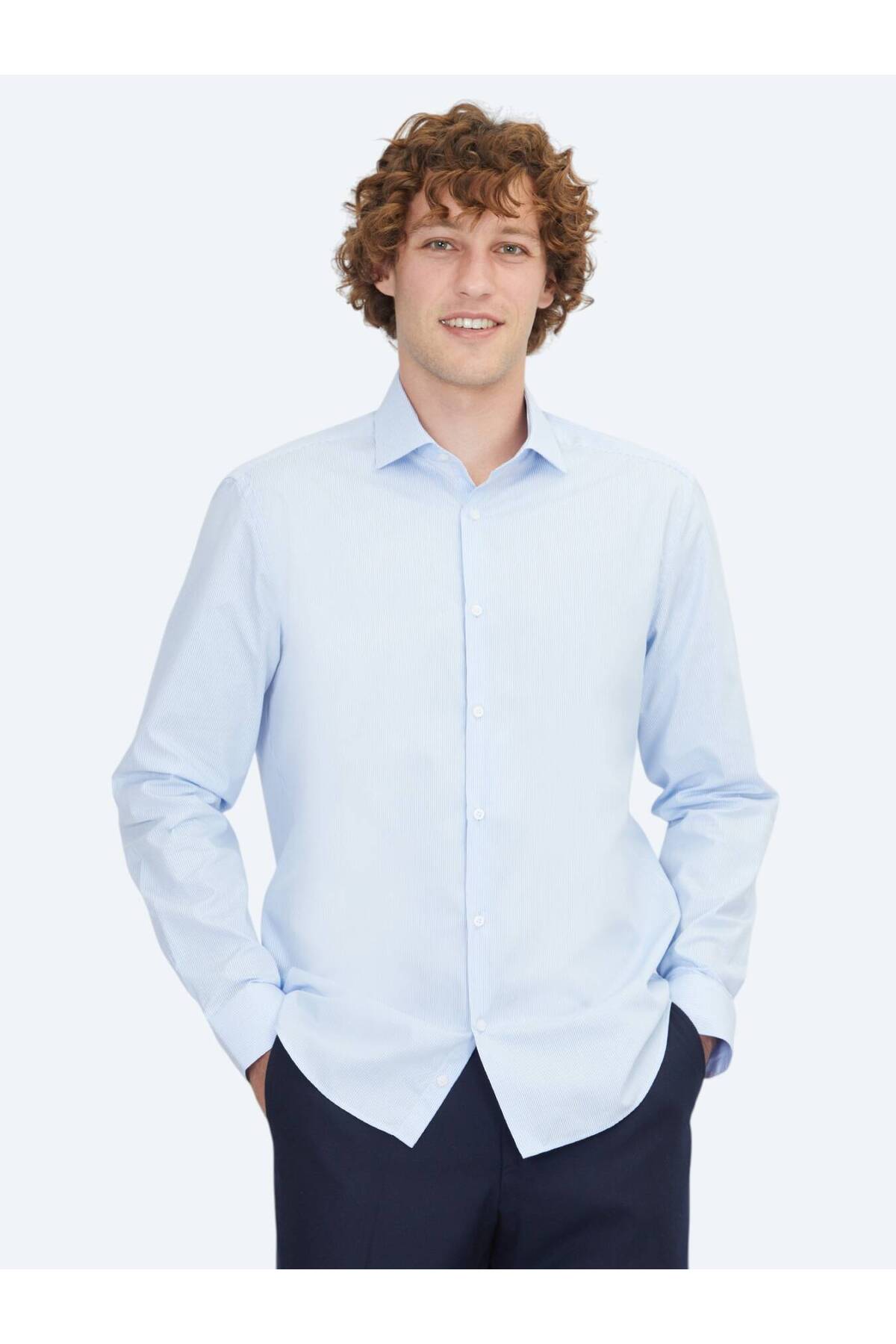 پیراهن کلاسیک ۱۰۰٪ نخی طرح دار آبی معمولی Kip