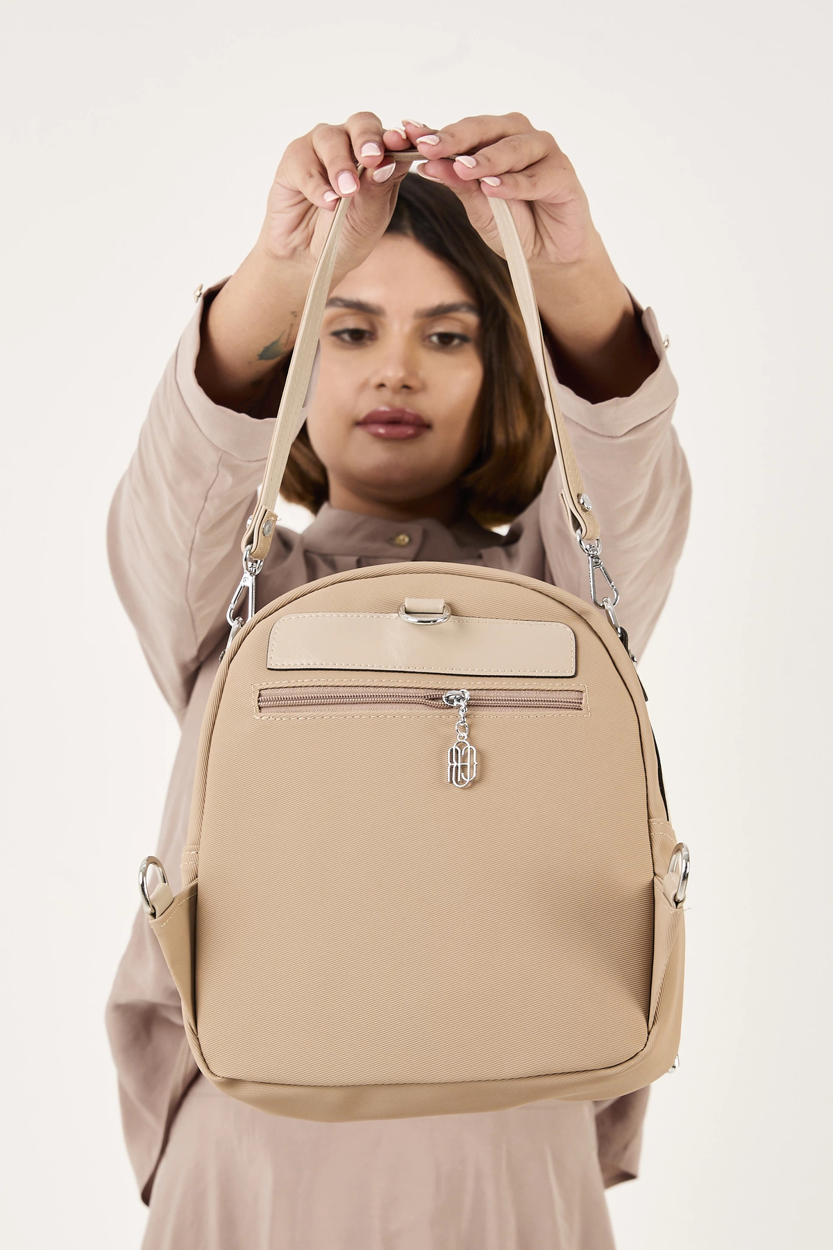 CRESSBERRY SIRT ÇANTASI fotoğrafı 5 (önizleme)