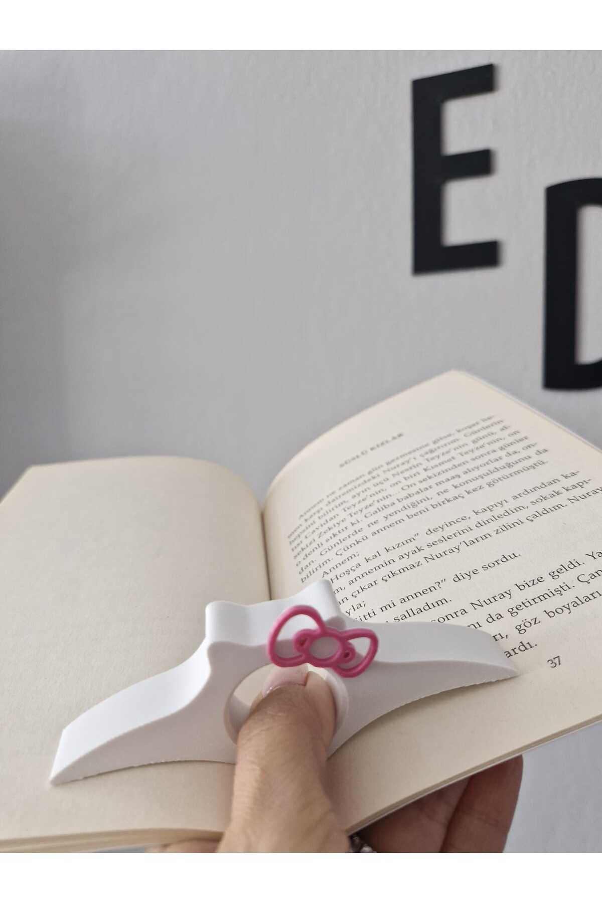 ETİKETİM Hello Kitty Temalı Kitap Sayfası Ayırıcı-AYRAÇ 1 ADET