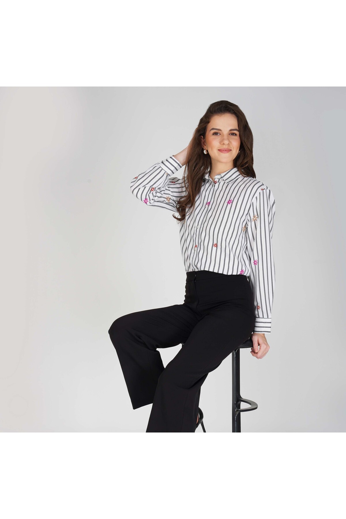 LINELLE Soft Crepe Ladies Shirt – Collar Neck and Full Sleeves, Available in 3 Colors